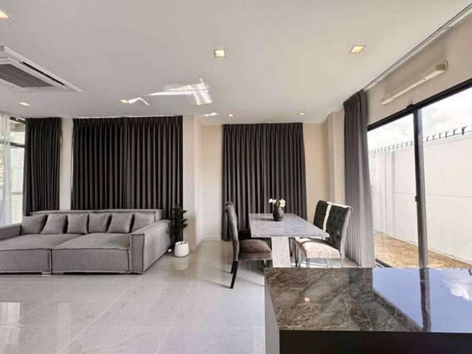 บางกอก บูเลอวาร์ด บางนา กม.5 / 4 ห้องนอน (ขาย), Bangkok Boulevard Bangna KM.5 / 4 Bedrooms (FOR SALE) DA237