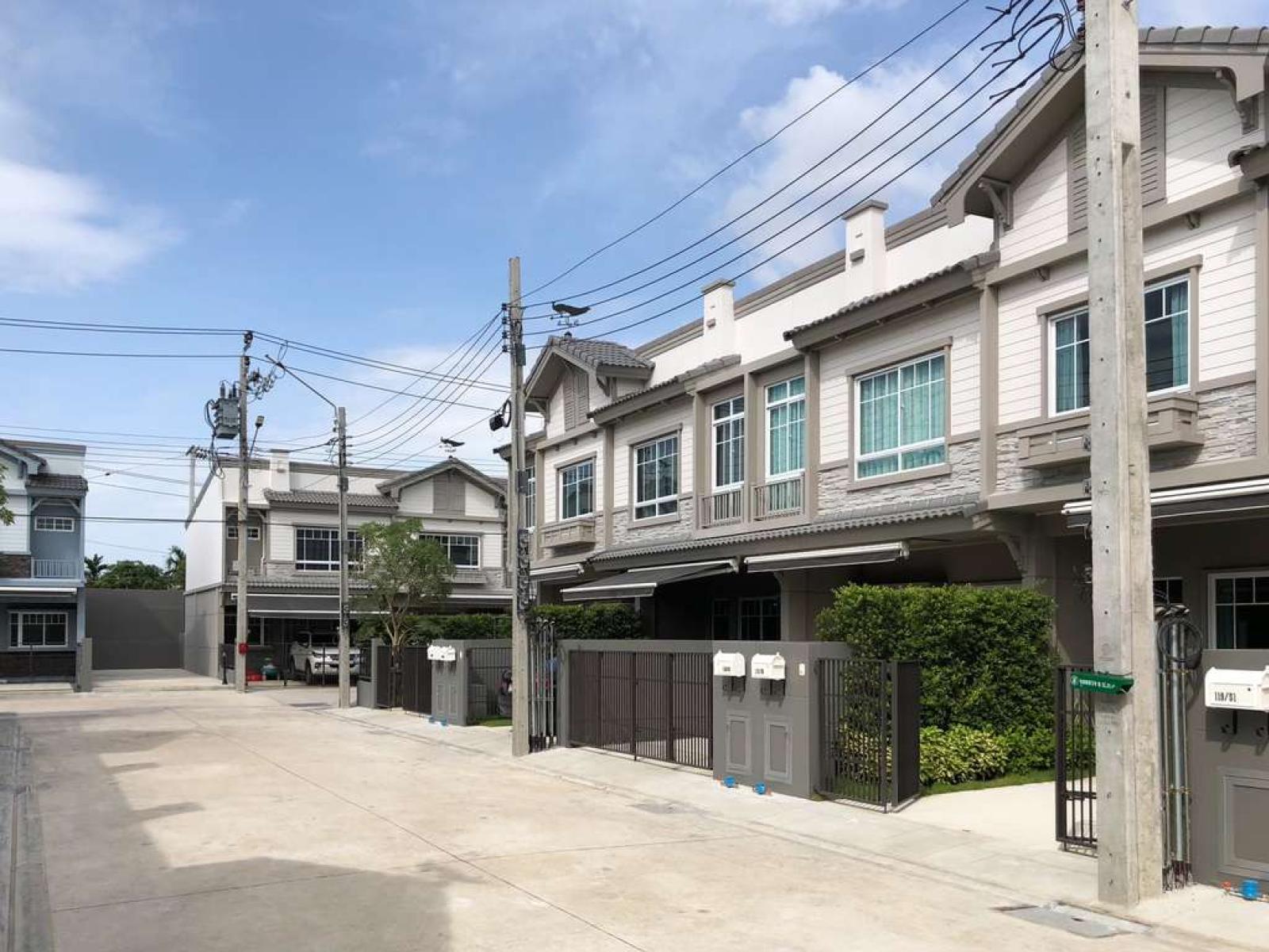 อินดี้ 3 บางนา กม.7 / 2 ห้องนอน (ขายพร้อมผู้เช่า), Indy 3 Bangna km.7 / 2 Bedrooms (SALE WITH TENANT) DA174