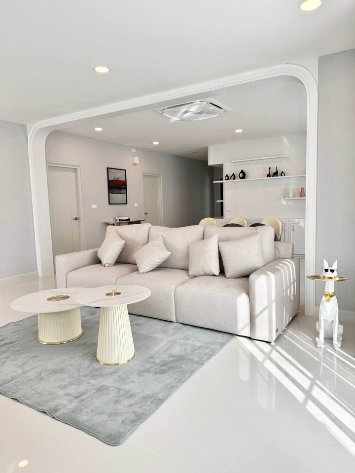 เซนโทร บางนา เฟส 2 / 4 ห้องนอน (ขาย), Centro Bangna Phase 2 / 4 Bedrooms (FOR SALE) DA182