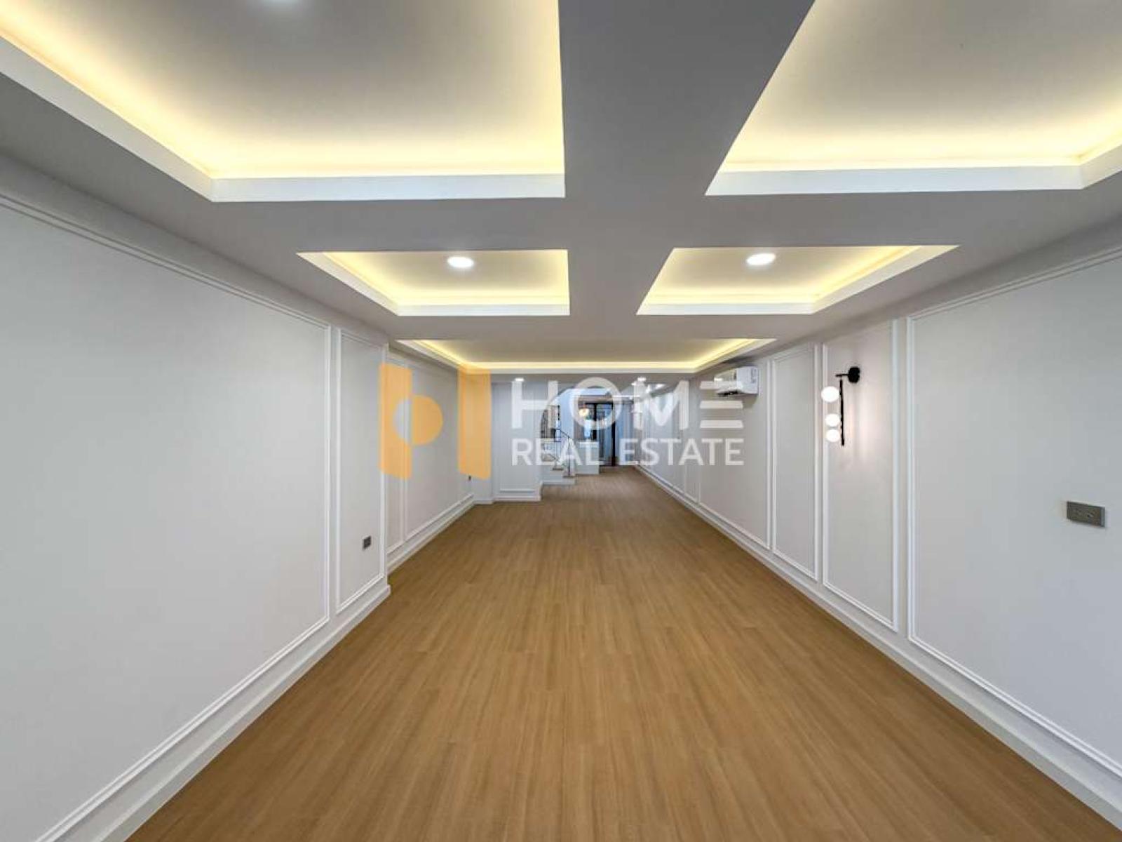 ทาวน์เฮ้าส์ ซอยปรีดีพนมยงค์ 42 / 3 ห้องนอน (ขาย), Townhouse, Soi Pridi Phanomyong 42 / 3 Bedrooms (FOR SALE) GNG250