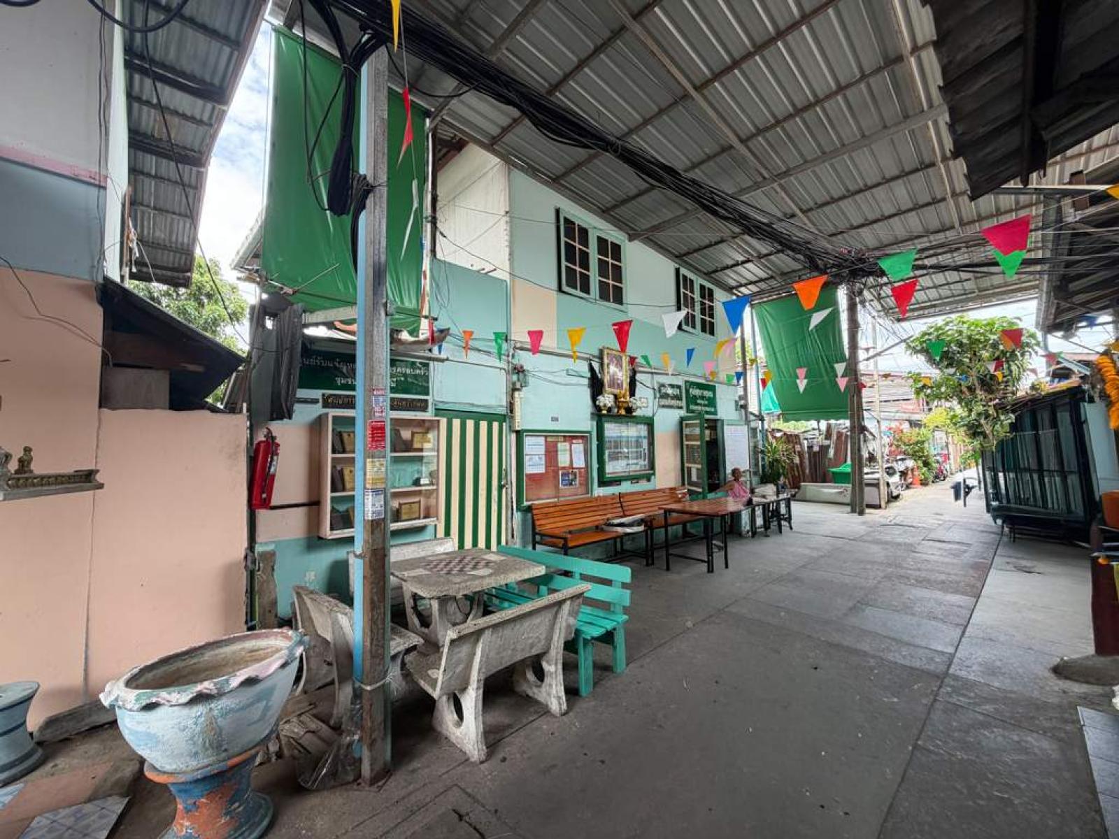 ที่ดินบางซื่อ (ซอยประชานฤมิตร : โรงไม้บางโพ) / 600 ตร.วา (ขาย), Land in Bang Sue (Soi Pracha Narumit: Bang Pho Timber Mill) / 600 Square Wa (FOR SALE) BNS241
