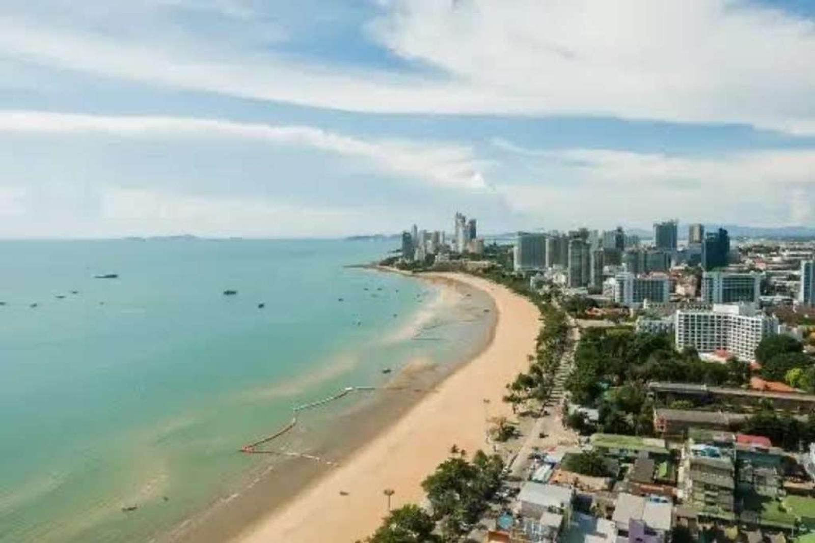 ที่ดินติดหาดนาจอมเทียน พัทยา 20 ไร่ / 20 ไร่ 2 งาน 70 ตร.วา (ขาย), 20 rai of beachfront land in Na Jomtien, Pattaya. / 70 Square Wa (FOR SALE) YEAN255
