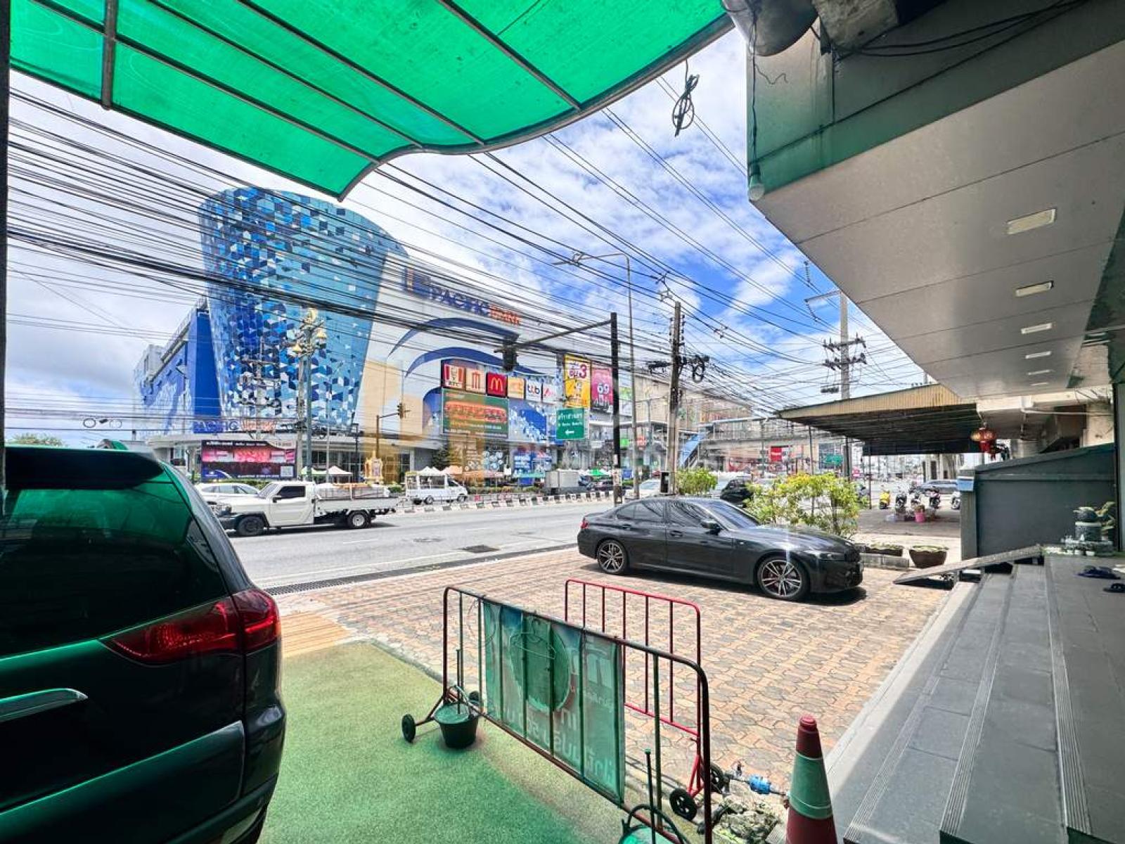อาคารพาณิชย์ 2 คูหา แปซิฟิค ศรีราชา / 3 ชั้น (ให้เช่า), Two adjoining commercial buildings, Pacific Sriracha / 3 Storey (FOR RENT) YEAN254