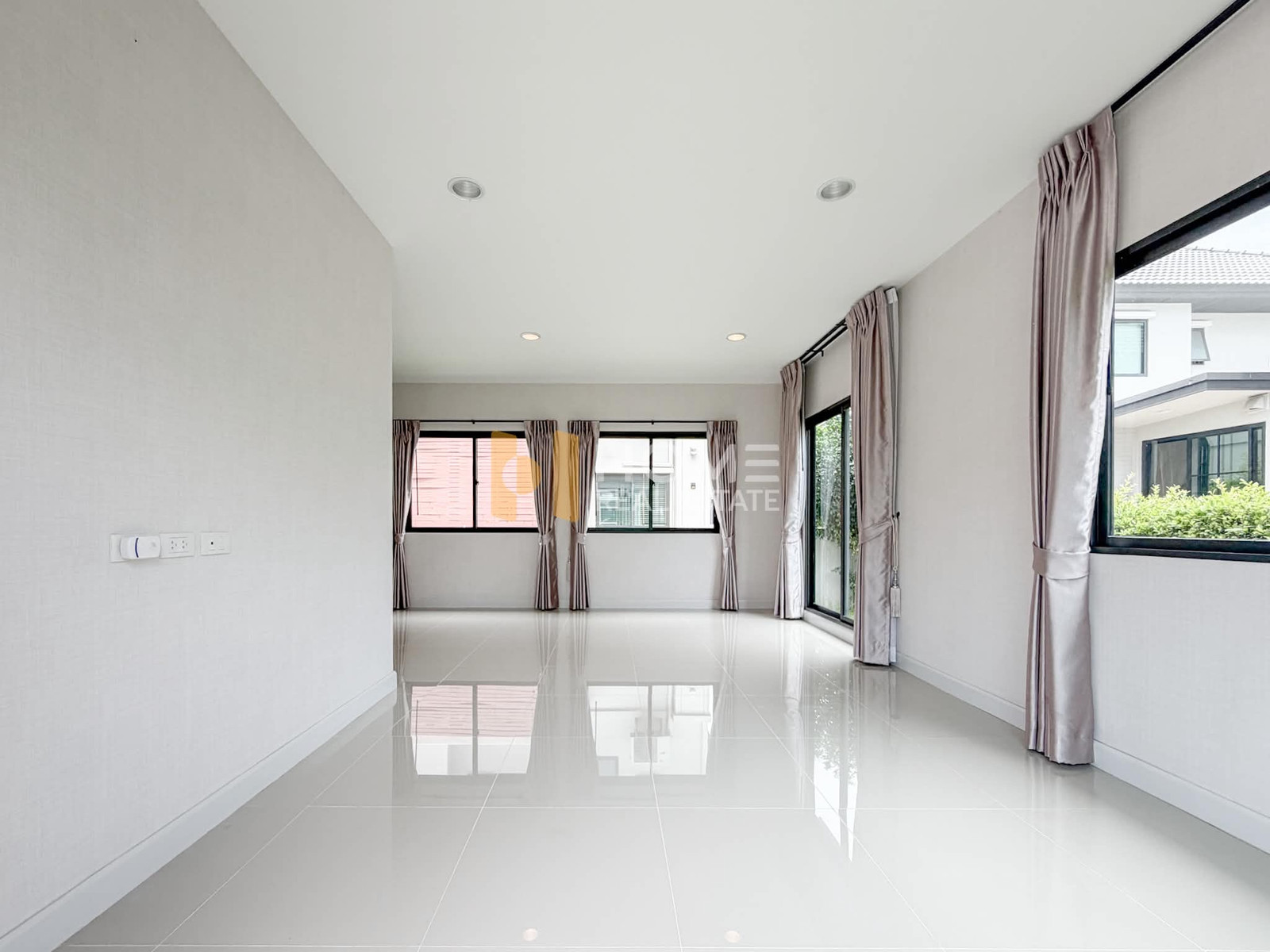 🔥 ราคาดีที่สุดในโครงการ! บ้านสภาพเหมือนมือ 1 เจ้าของไม่เคยเข้าอยู่ พร้อมอยู่แบบไม่ต้องรีโนเวท เพฟ ปิ่นเกล้า - ศาลายา / 3 ห้องนอน (ขาย), Pave Pinklao - Salaya / 3 Bedrooms (FOR SALE) BALL464