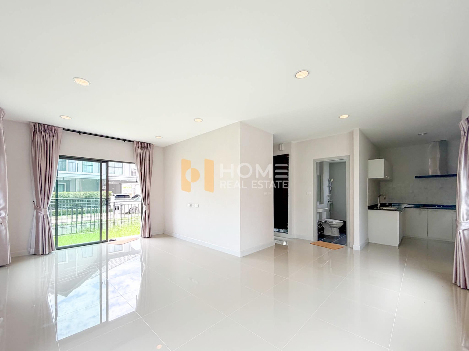 🔥 ราคาดีที่สุดในโครงการ! บ้านสภาพเหมือนมือ 1 เจ้าของไม่เคยเข้าอยู่ พร้อมอยู่แบบไม่ต้องรีโนเวท เพฟ ปิ่นเกล้า - ศาลายา / 3 ห้องนอน (ขาย), Pave Pinklao - Salaya / 3 Bedrooms (FOR SALE) BALL464