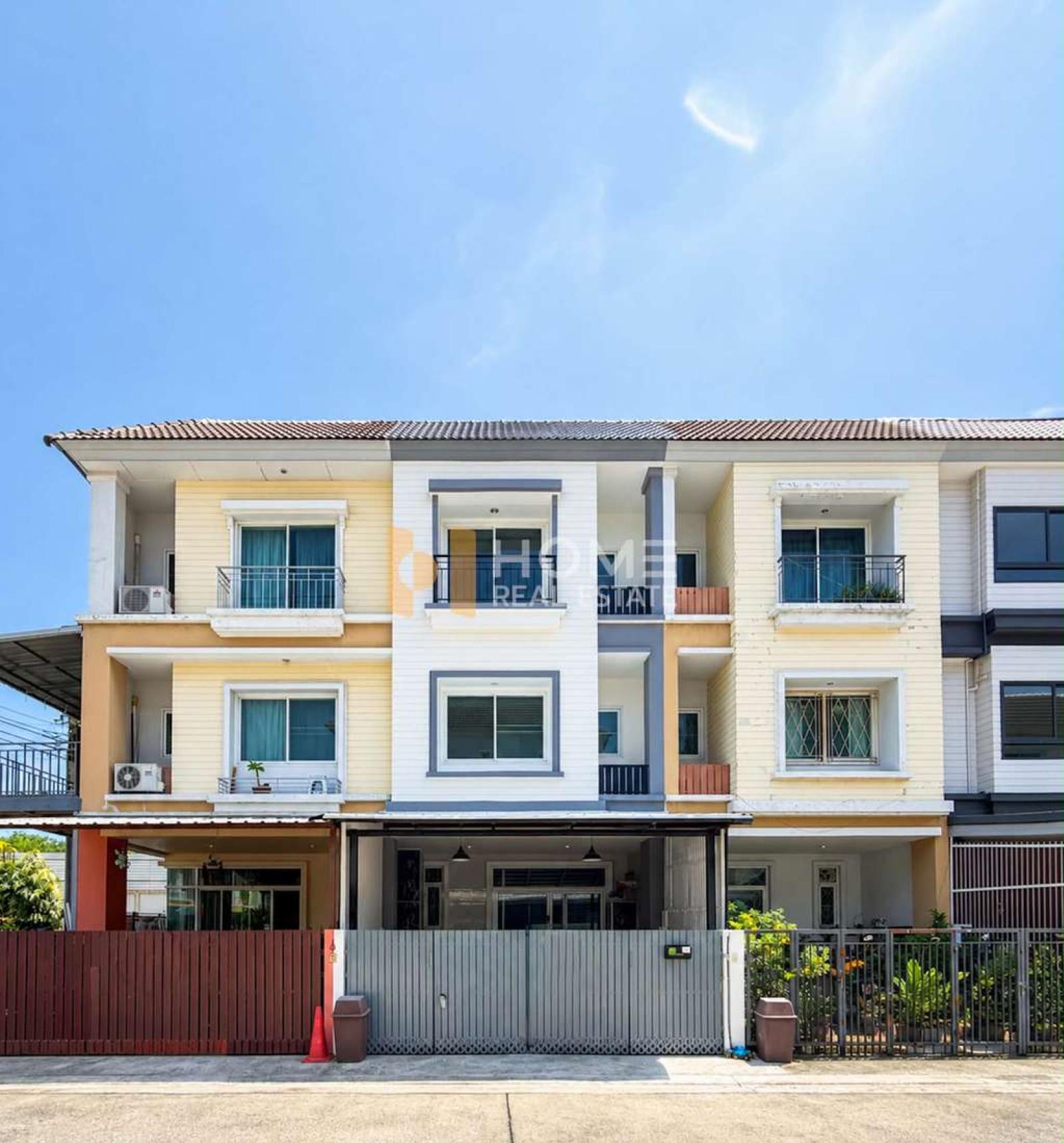 ✨🏡 บ้านกลางสาทร ราคาหลุด  รีโนเวทใหม่กริ๊บ เฟอร์ครบ พร้อมอยู่ ซื้อแล้วแทบไม่ต้องทำอะไรเพิ่ม ! แกรนดิตี้ สาธุประดิษฐ์ / 3 ห้องนอน (ขาย), Grandity Sathupradit / 3 Bedrooms (FOR SALE) BALL469