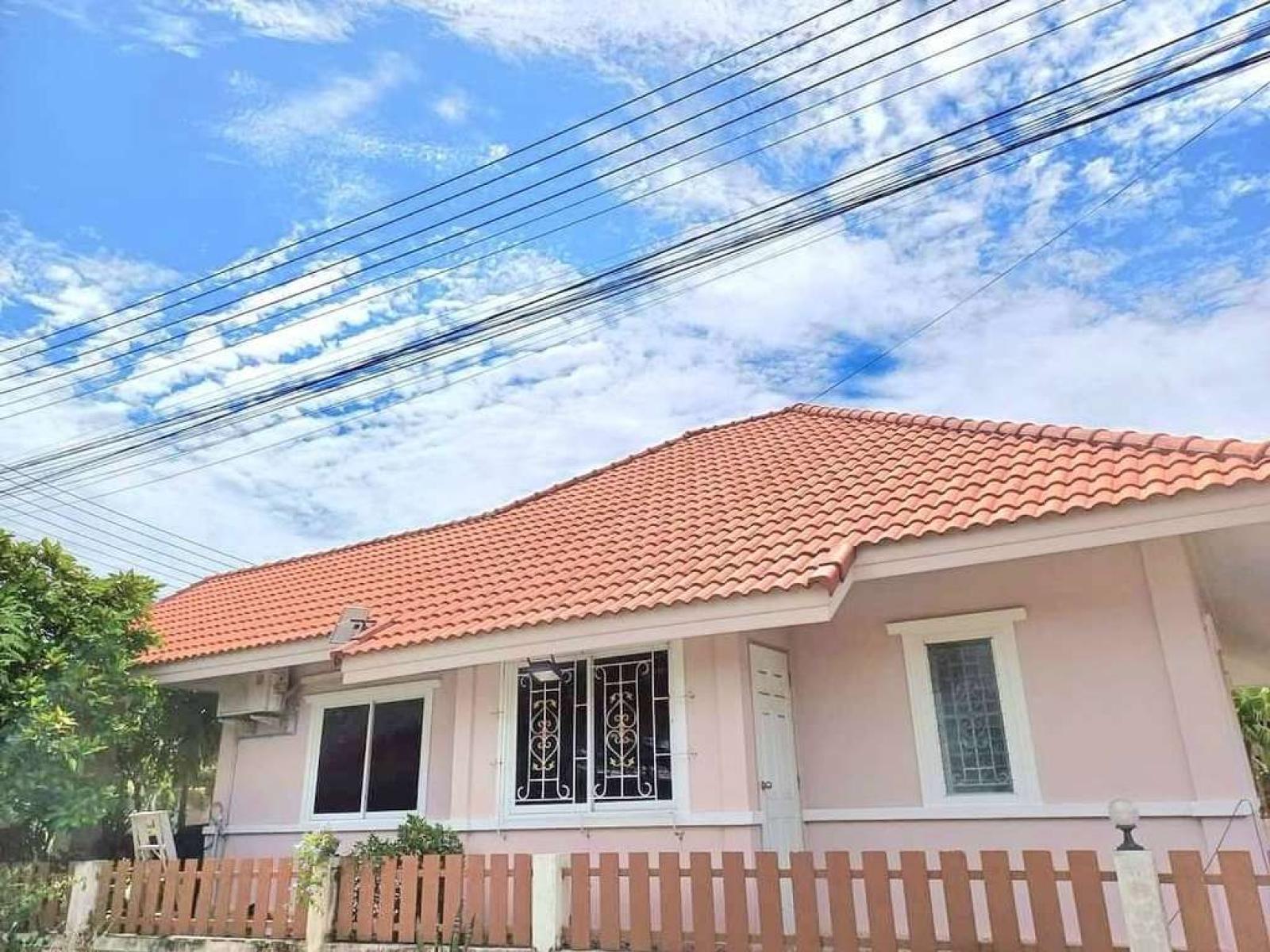 หมู่บ้านนพนภาวิลเลจ ต.คลองตำหรุ อ.เมือง จ.ชลบุรี / 3 ห้องนอน (ขาย), Nopnapa Village, Khlong Tamru Subdistrict, Mueang District, Chonburi Province / 3 Bedrooms (FOR SALE) NANN025