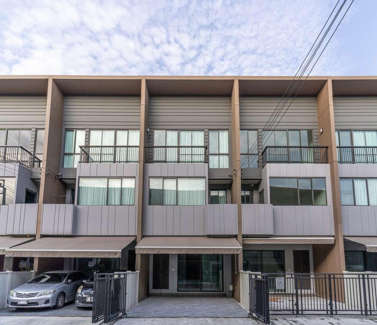 บ้านกลางเมือง ราชพฤกษ์ / 3 ห้องนอน (ขายพร้อมผู้เช่า), Baan Klang Muang Ratchaphruek-Sathorn / 3 Bedrooms (SALE WITH TENANT) EARK123