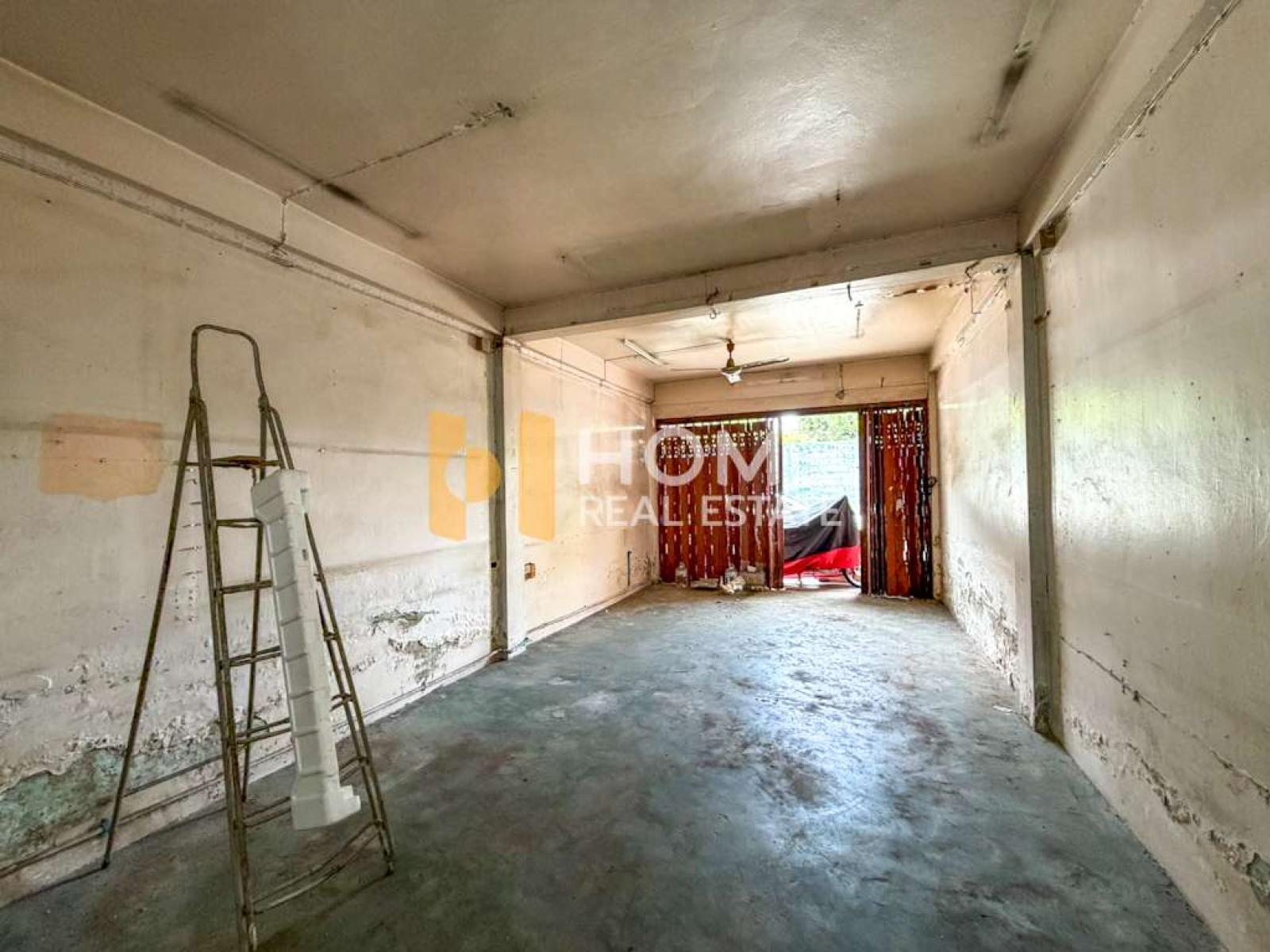 อาคารพาณิชย์ ซอยสุขุมวิท 95 / 3 ชั้น (ขาย), Commercial building, Sukhumvit Soi 95. / 3 Storey (FOR SALE) GNG251