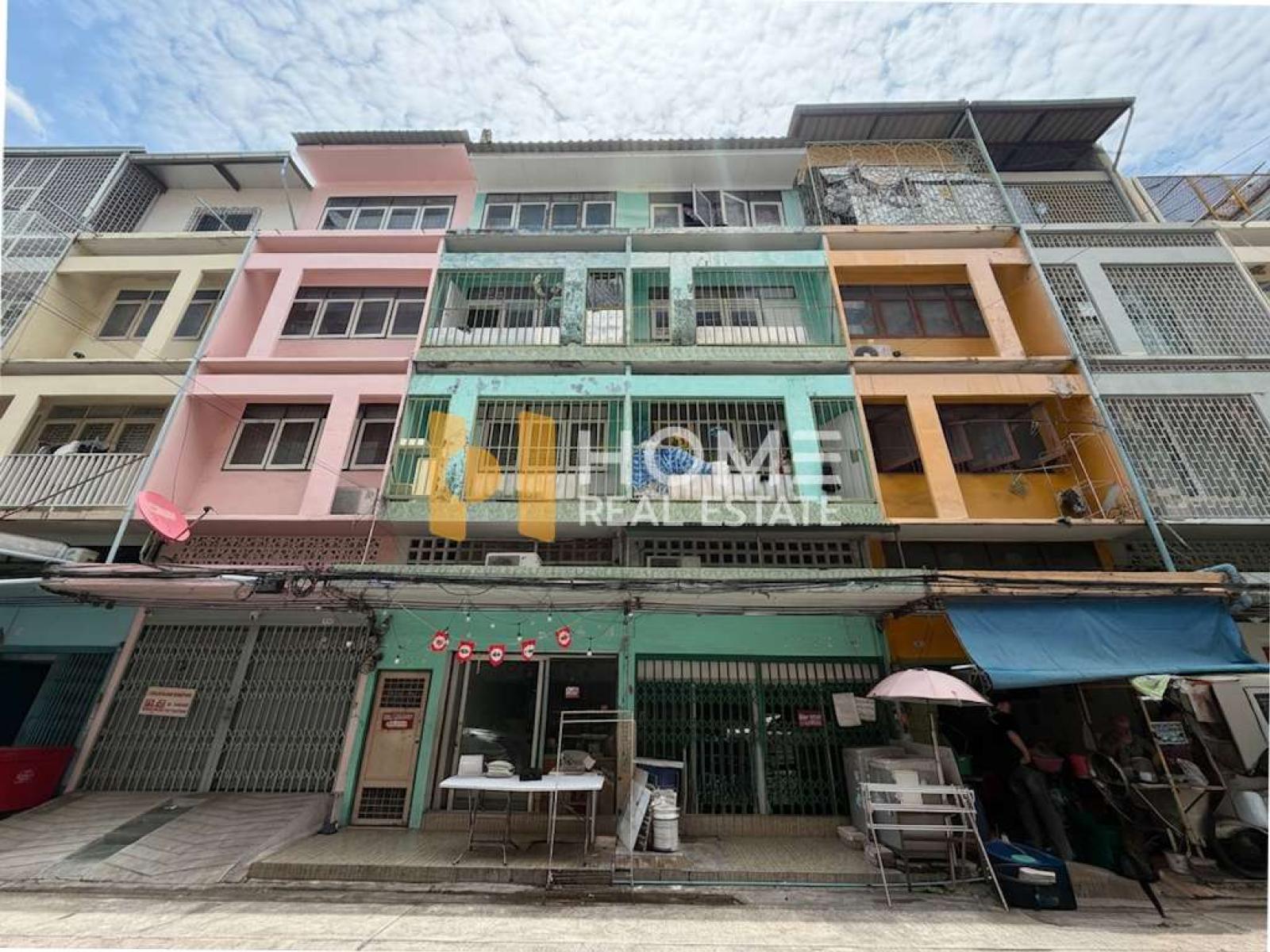 อาคารพาณิชย์ ซอยสุขุมวิท 95/1 / 4 ชั้น (ขาย), Commercial building Sukhumvit Soi 95/1 / 4 Storey (FOR SALE) GNG253