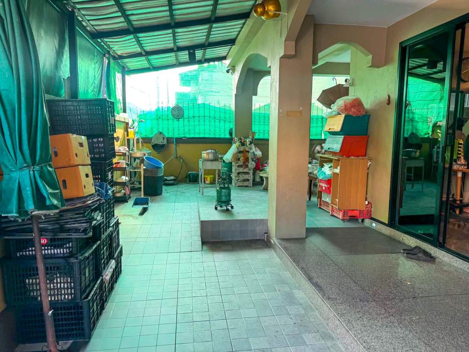บ้านเดี่ยว หมู่บ้านรังสิยา ซอยอุดมสุข 58 / 4 ห้องนอน (ขาย), Detached house Rangsiya Village, Soi Udomsuk 58 / 4 Bedrooms (FOR SALE) GNG256