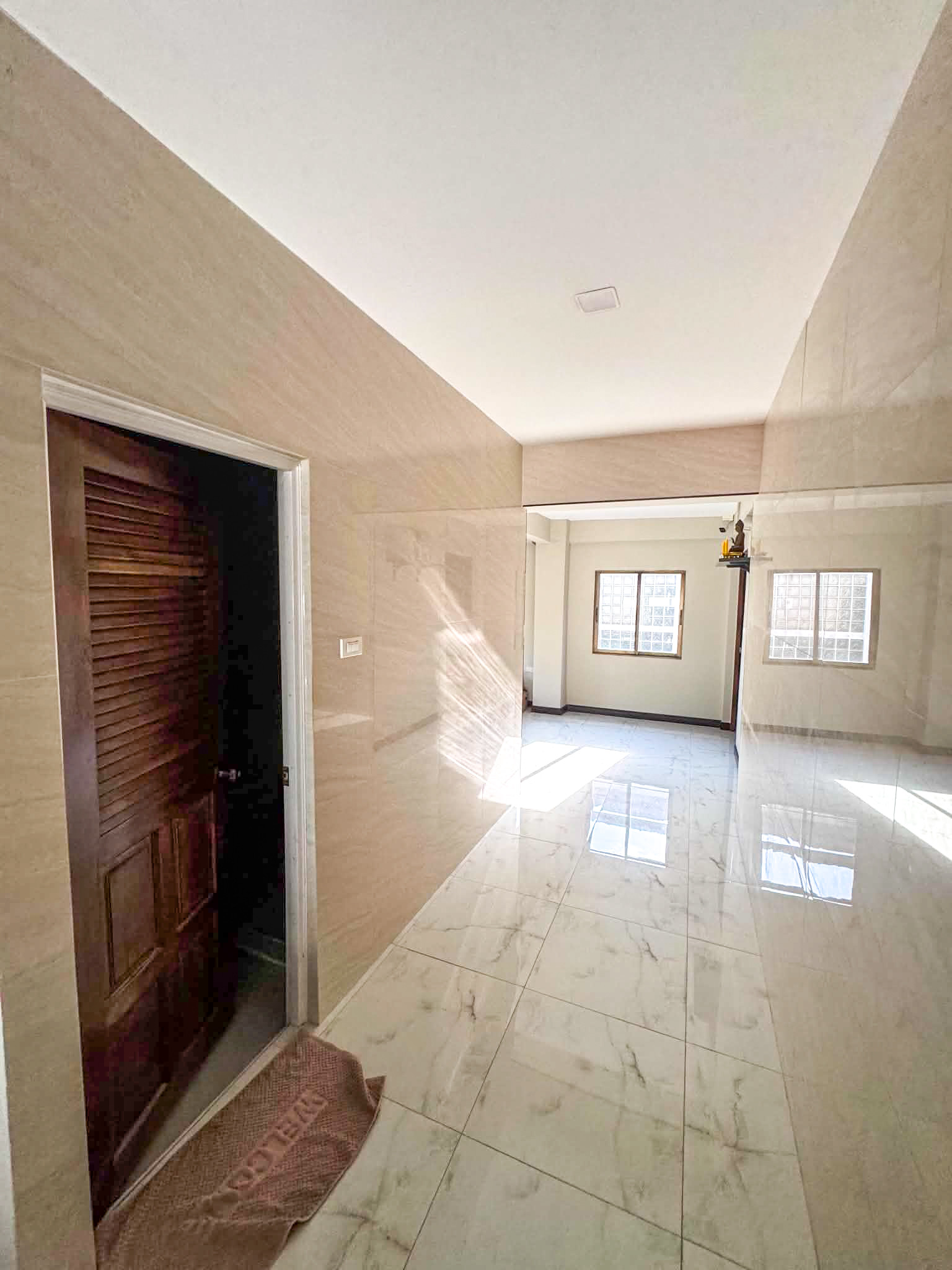 บ้านเดี่ยว หมู่บ้านรังสิยา ซอยอุดมสุข 58 / 4 ห้องนอน (ให้เช่า), Detached house Rangsiya Village Soi Udomsuk 58 / 4 Bedrooms (FOR RENT) GNG256