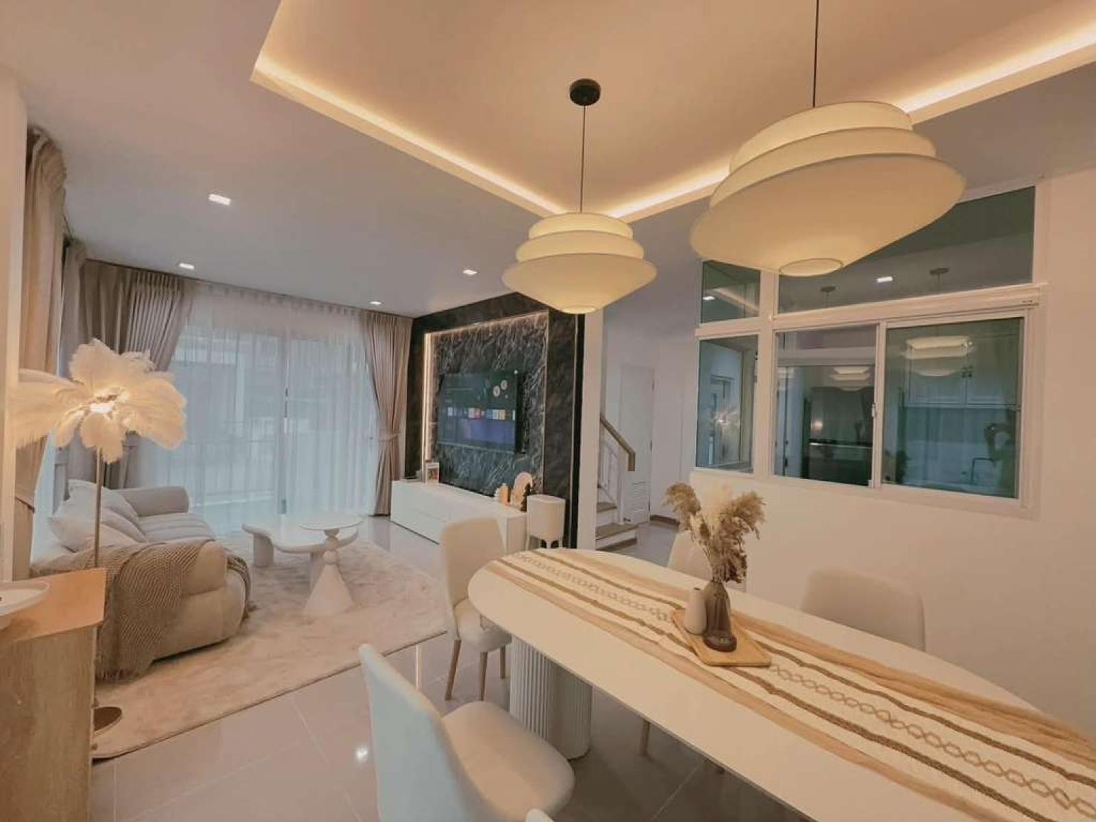 คาซ่า พรีเมี่ยม ราชพฤกษ์ - แจ้งวัฒนะ / 4 ห้องนอน (ให้เช่า), Casa Premium Ratchapruek - Chaengwattana / 4 Bedrooms (FOR RENT) EARK117