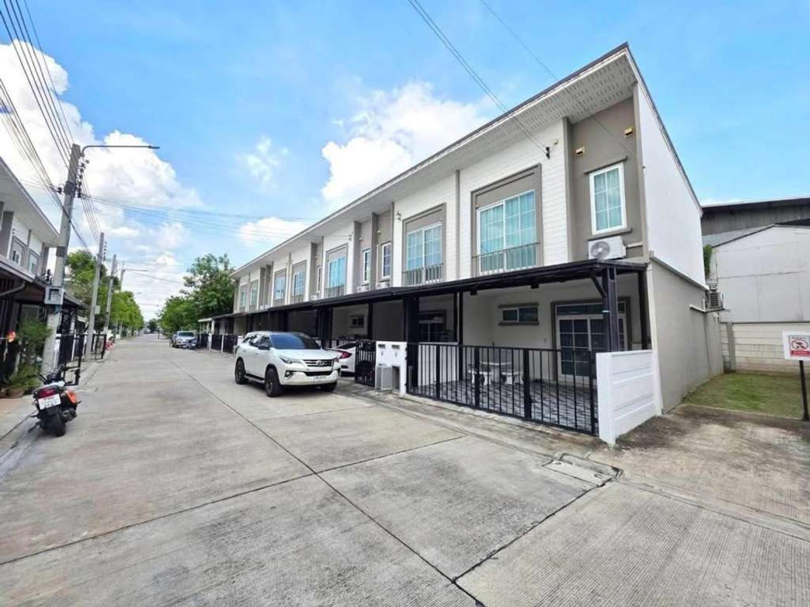 กัสโต้ ราชพฤกษ์ - พระราม 5 / 3 ห้องนอน (ขาย), Gusto Ratchaphruek - Rama 5 / 3 Bedrooms (FOR SALE) EARK019