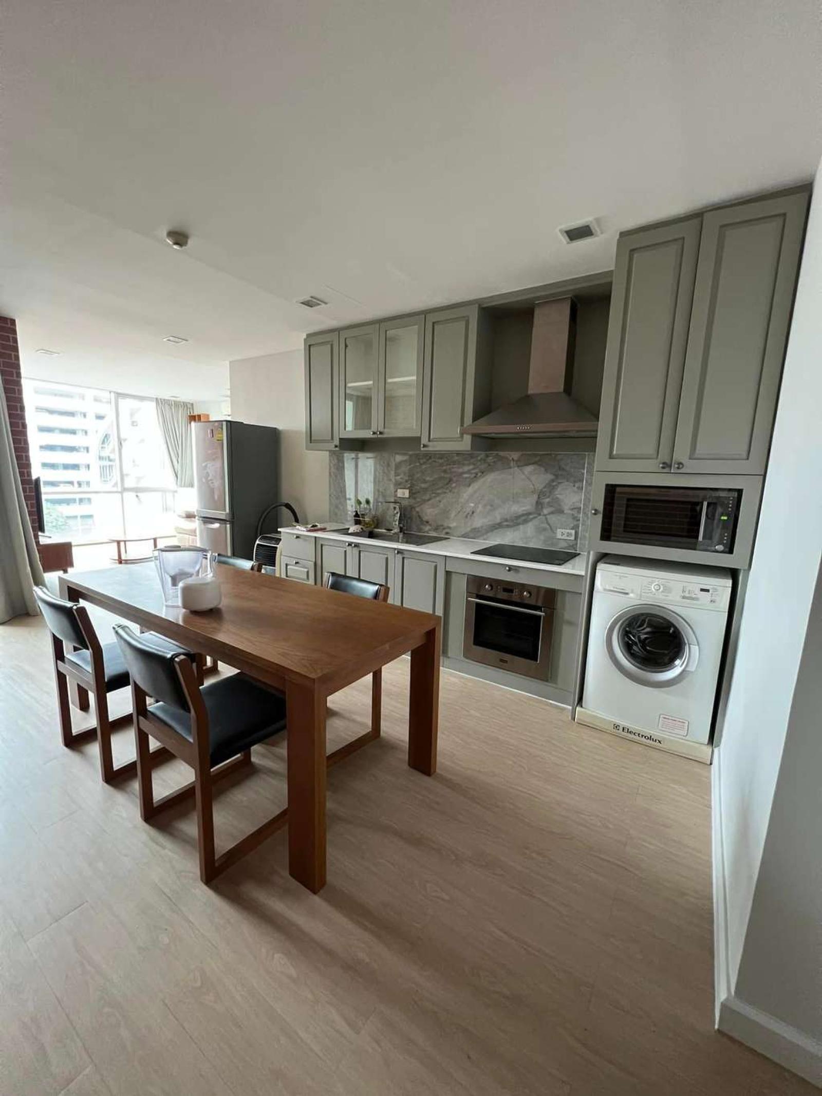 Villa Rachakhru / 1 Bedroom (SALE WITH TENANT), วิลล่า ราชครู / 1 ห้องนอน (ขายพร้อมผู้เช่า) LPIN043