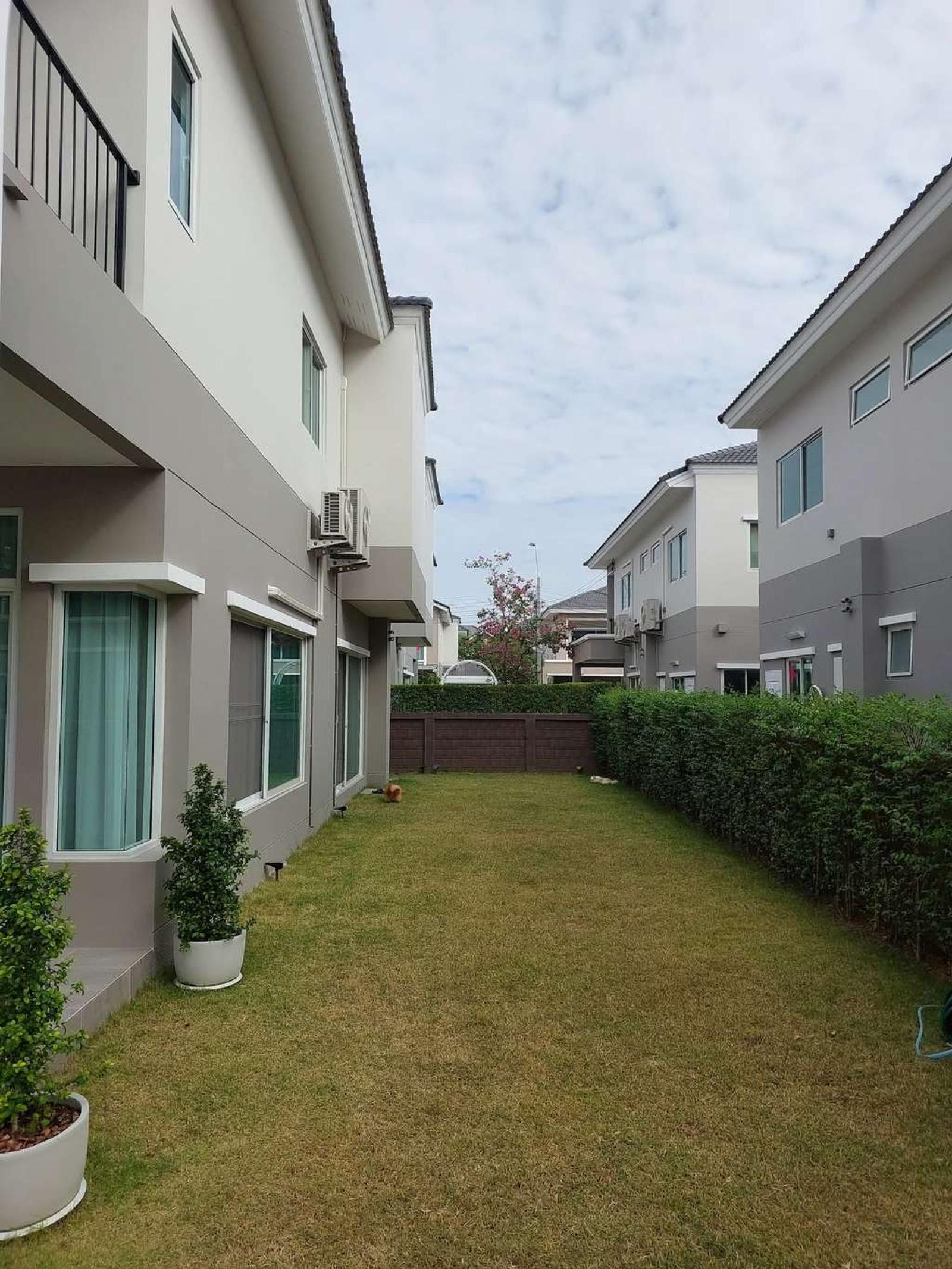 ลัดดารมย์ วงแหวน - รามอินทรา / 4 ห้องนอน (ให้เช่า), Laddarom Wongwaen - Ramintra / 4 Bedrooms (FOR RENT) TAN914