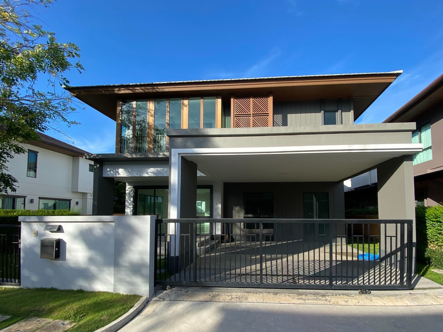 บุราสิริ พัฒนาการ / 4 ห้องนอน (ขาย), Burasiri Pattanakarn / 4 Bedrooms (FOR SALE) FAS088