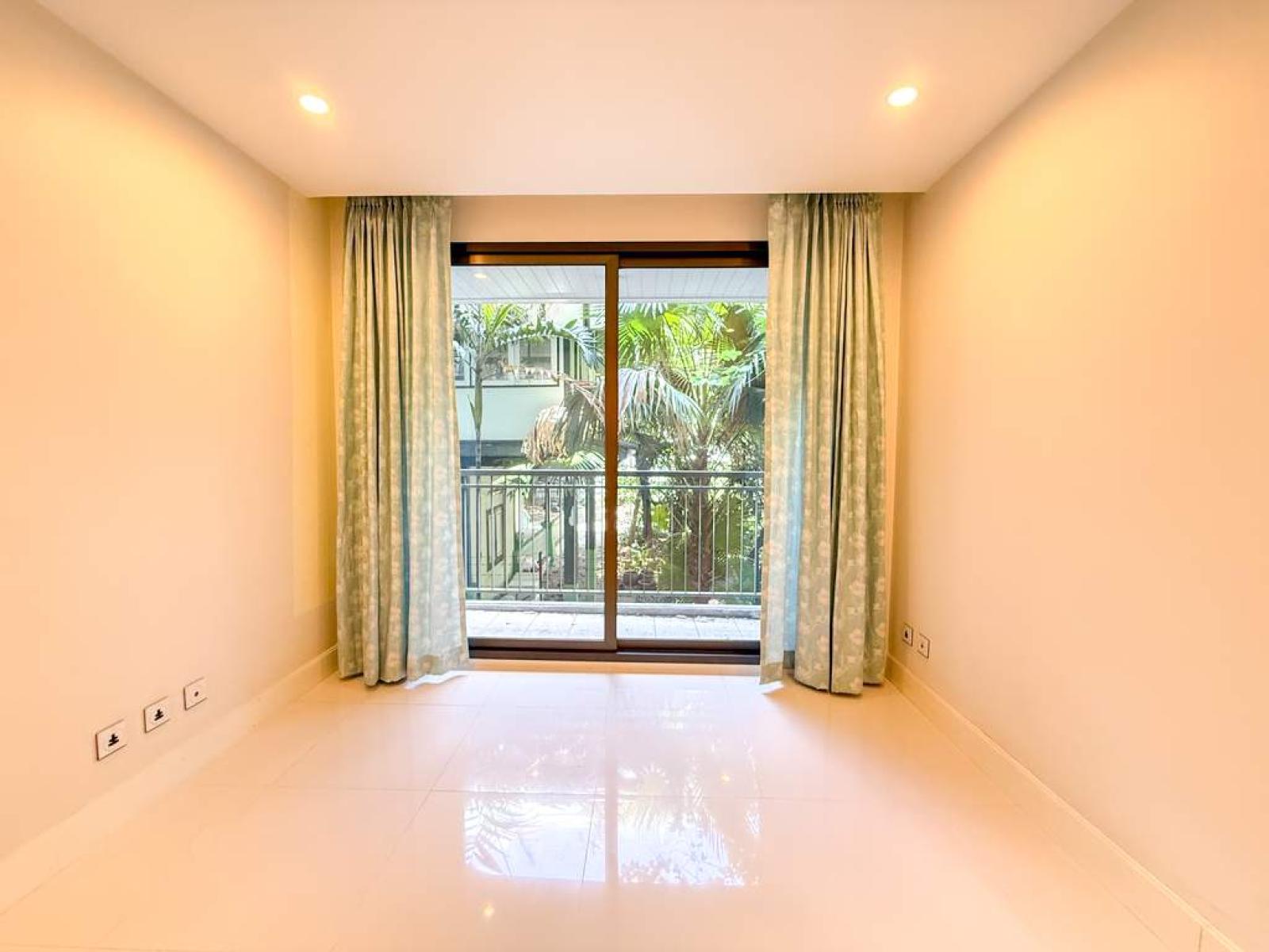 Collezio Sathorn - Pipat / 2 Bedrooms (FOR SALE), โคเรสซิโอ สาทร - พิพัฒน์ / 2 ห้องนอน (ขาย) FAHH076