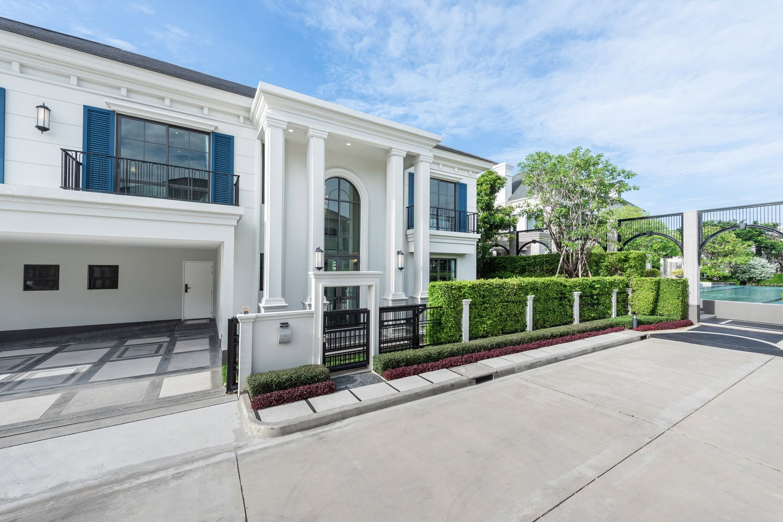 เศรษฐสิริ บางนา กม.10 / 5 ห้องนอน (ให้เช่า), Setthasiri Bangna KM.10 / 5 Bedrooms (FOR RENT) DA205