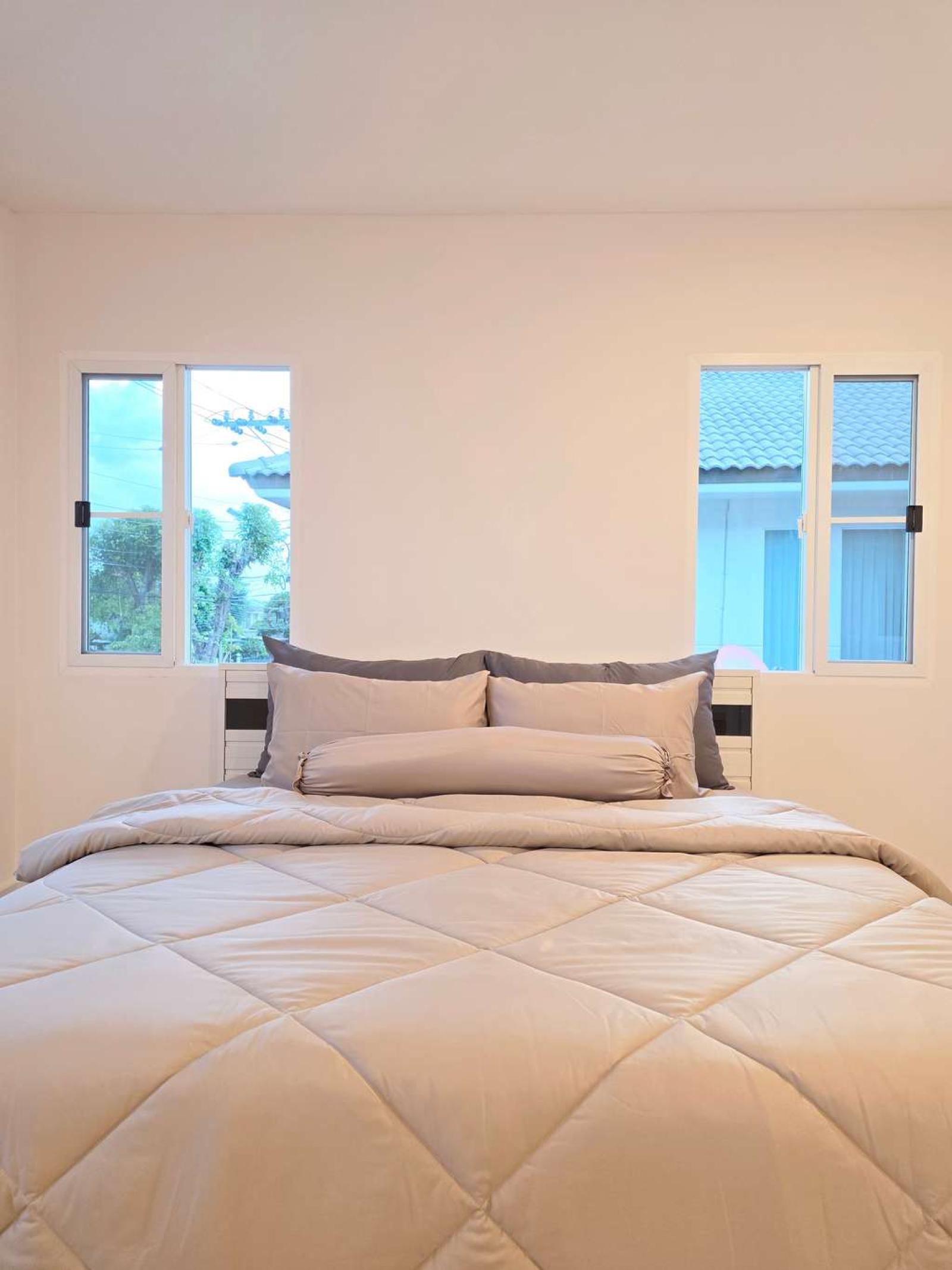 มัณฑนา เลค วัชรพล / 4 ห้องนอน (ขาย), Mantthana Lake Watcharapol / 4 Bedrooms (FOR SALE) TAN917