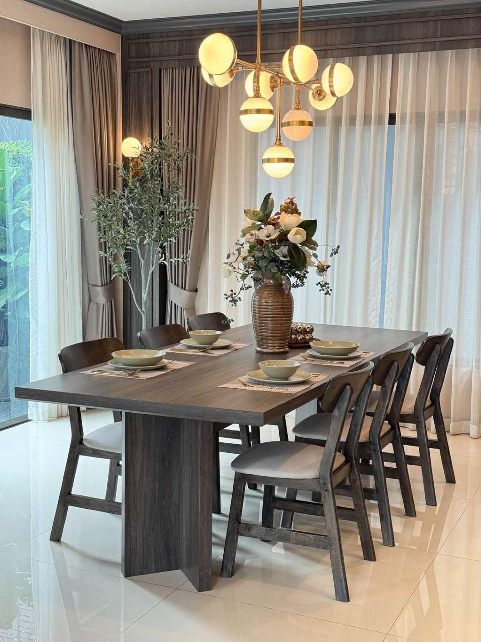 เศรษฐสิริ กรุงเทพกรีฑา 2 / 4 ห้องนอน (ให้เช่า), Setthasiri Krungthepkreetha 2 / 4 Bedrooms (FOR RENT) BZD281