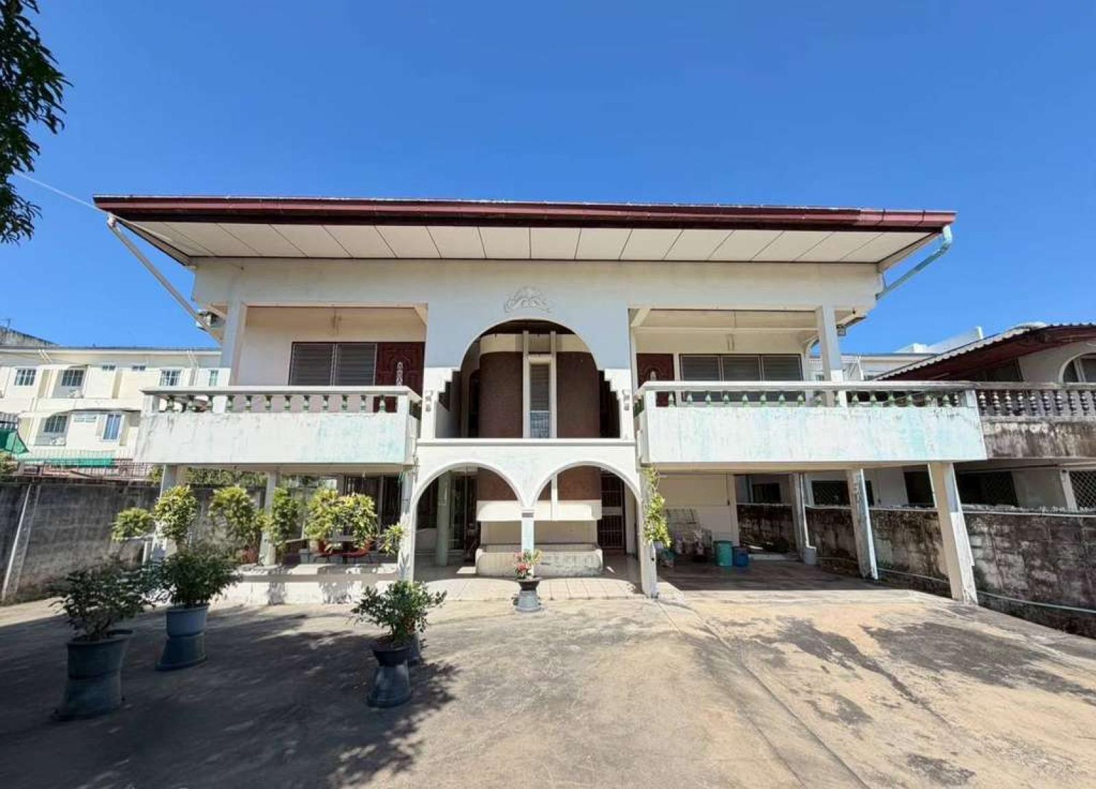 หมู่บ้านเมืองทอง 2/2 พัฒนาการ 61 / 112 ตร.วา (ขาย), Muang Thong 2/2 Village, Phatthanakan 61 / 112 Square Wa (FOR SALE) FAS096