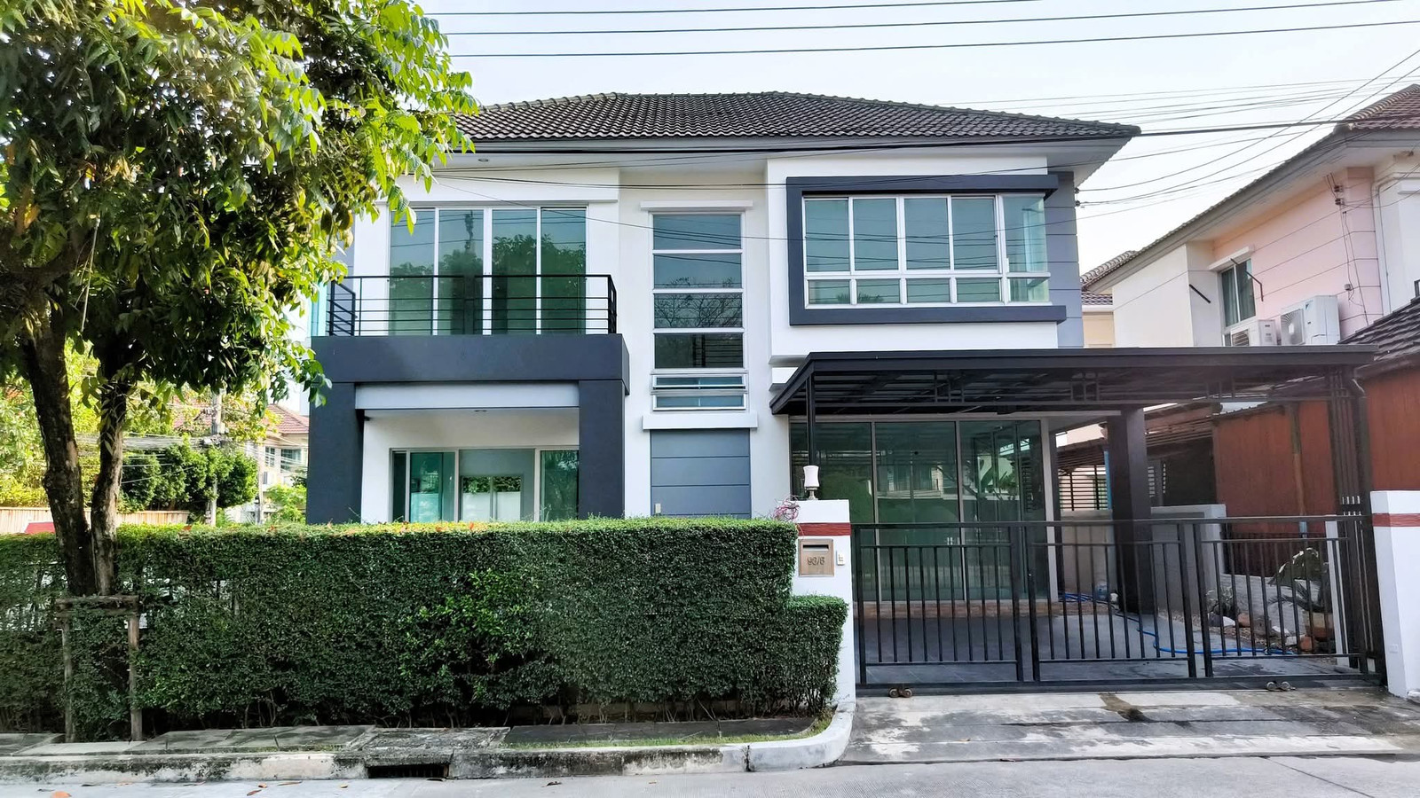 ไลฟ์ บางกอก บูเลอวาร์ด รามอินทรา 23 / 4 ห้องนอน (เช่า), Life Bangkok Boulevard Ramintra 23 / 4 Bedrooms (FOR RENT) TAN840