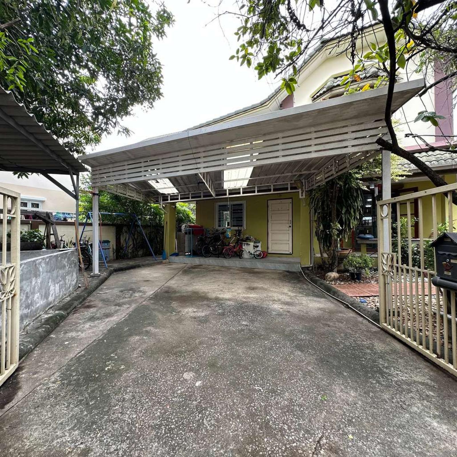 ธารารมณ์ รามคำแหง 150 / 5 ห้องนอน (ขาย), Tararom Ramkhamhaeng 150 / 5 Bedrooms (FOR SALE) GRET006