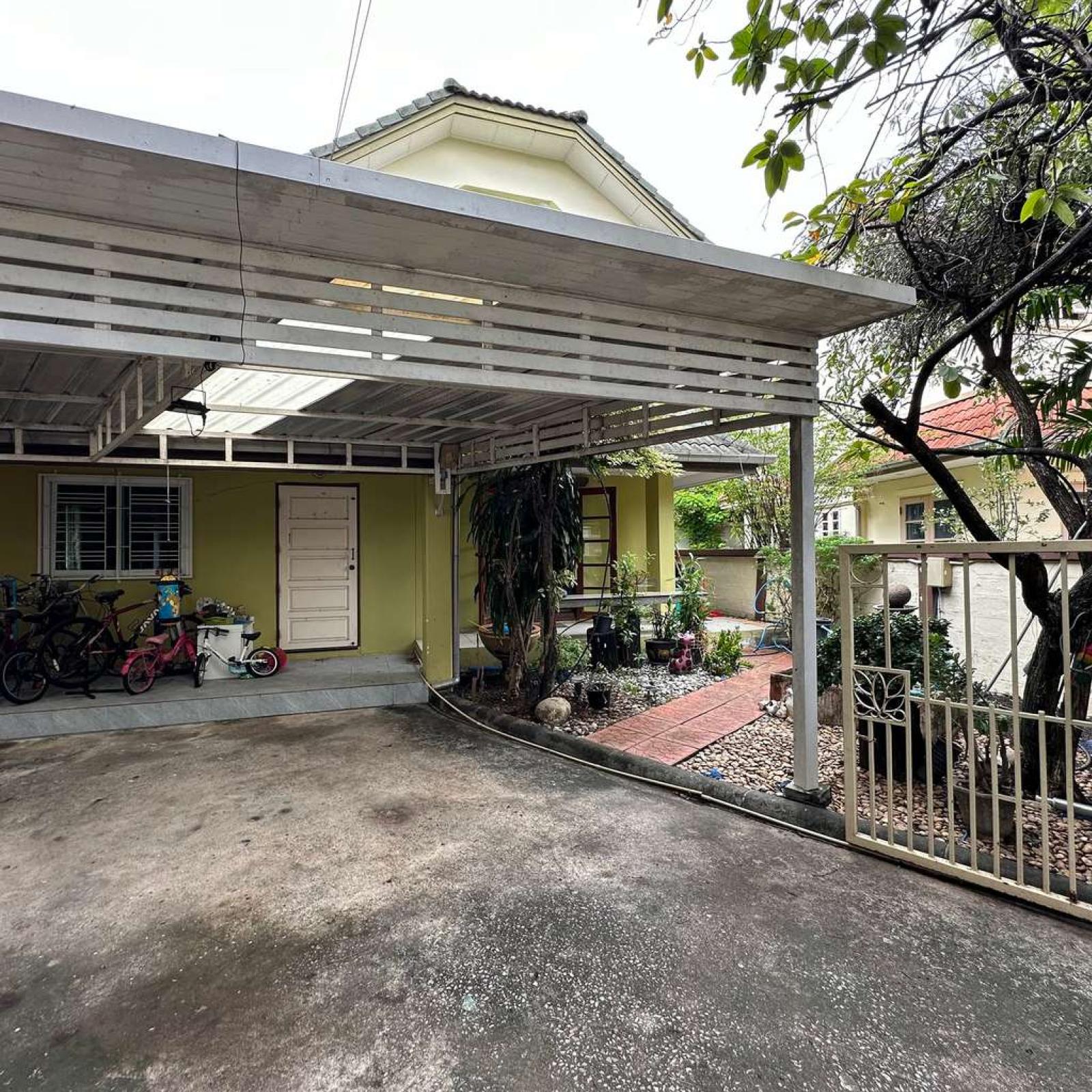 ธารารมณ์ รามคำแหง 150 / 5 ห้องนอน (ขาย), Tararom Ramkhamhaeng 150 / 5 Bedrooms (FOR SALE) GRET006