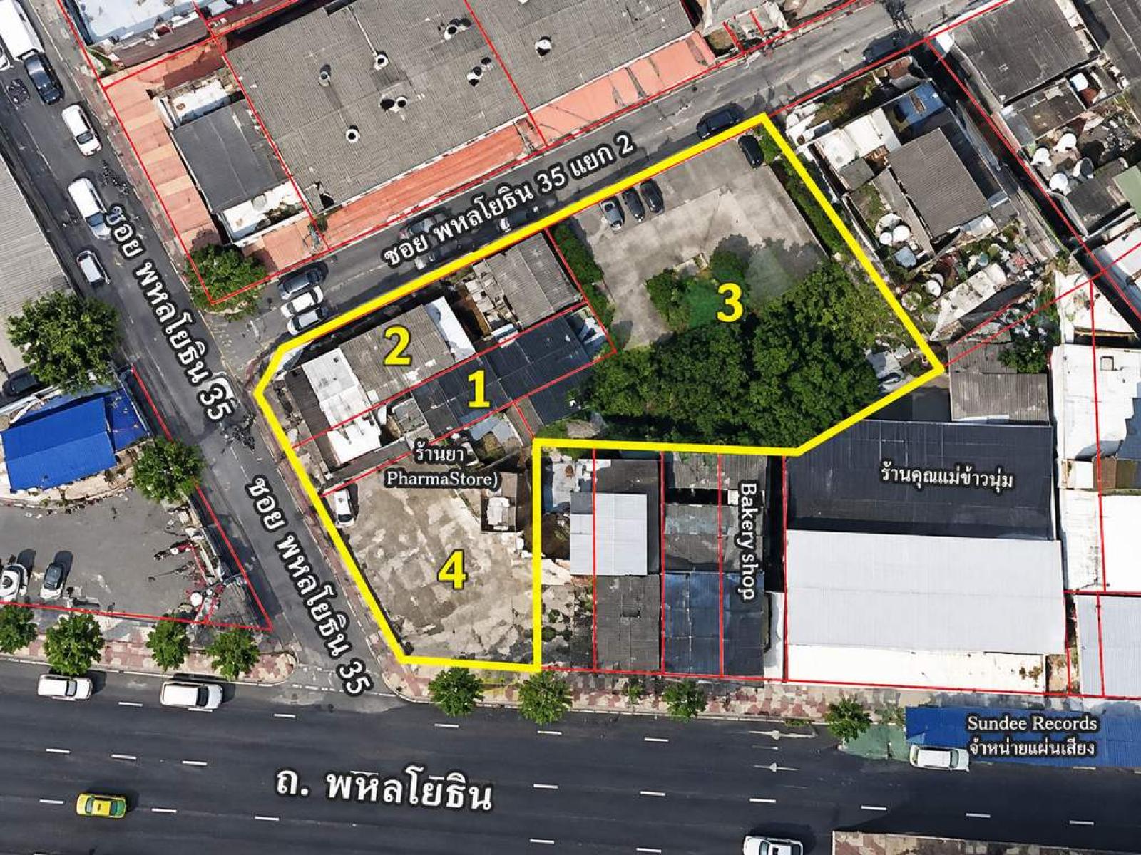 ที่ดินพร้อมสิ่งปลูกสร้าง ปากซอย พหลโยธิน 35 ใกล้เมเจอร์รัชโยธิน / 206 ตร.วา (ขาย), Land with buildings for sale at the entrance of Soi Phahonyothin 35, near Major Ratchayothin. / 206 Square Wa (FOR SALE) PALR021