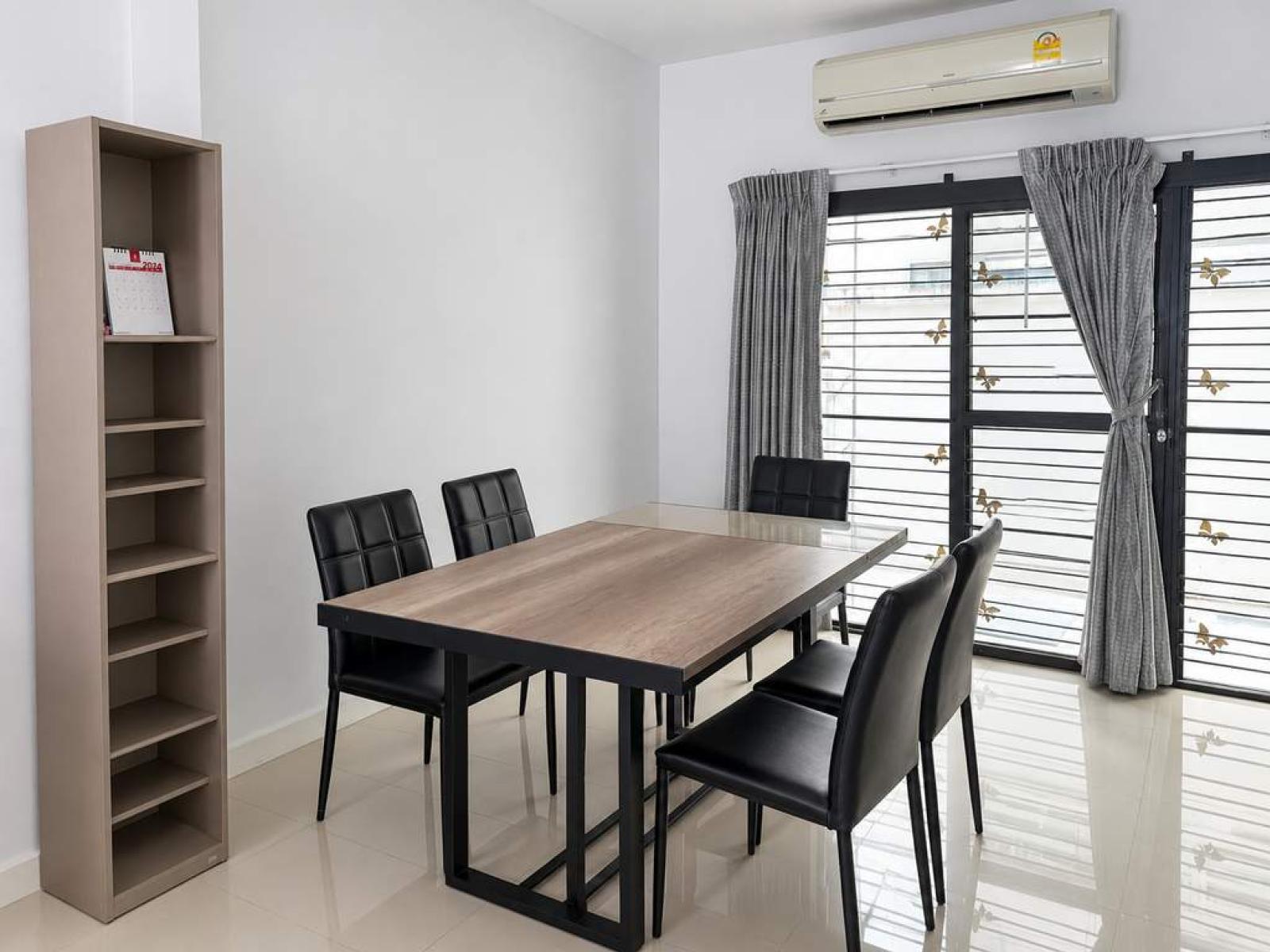 ฟลอร่า วงศ์สว่าง / 3 ห้องนอน (ขายพร้อมผู้เช่า), Flora Wongsawang / 3 Bedrooms (SALE WITH TENANT) PALR023