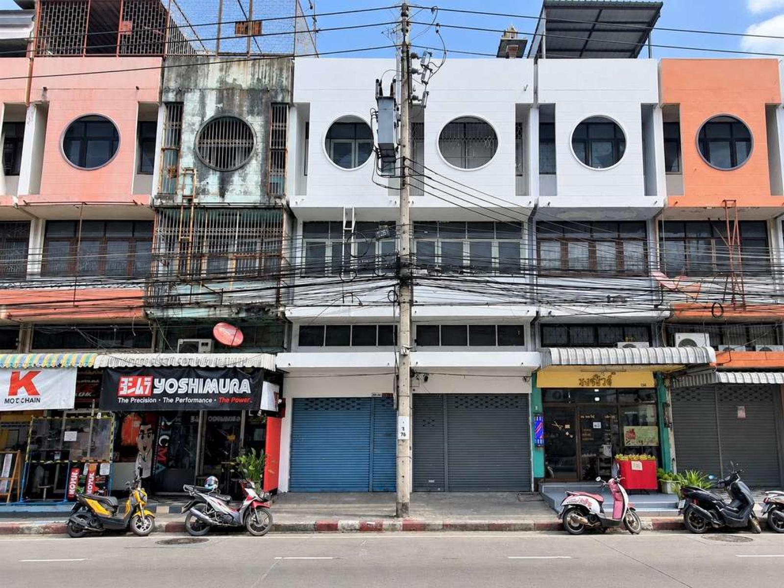 อาคารพาณิชย์ 2 คูหา / 4 ชั้น (ขาย), Two adjoining commercial buildings / 4 Storey (FOR SALE) PALR022