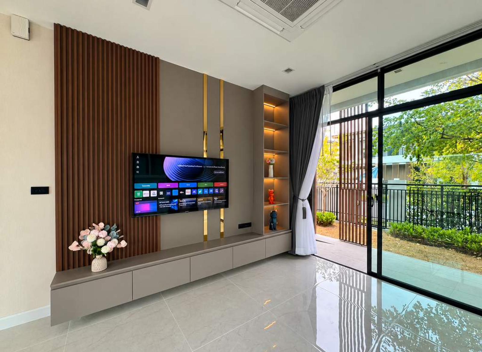บางกอก บูเลอวาร์ด บางนา กม.5 / 4 ห้องนอน (ให้เช่า), Bangkok Boulevard Bangna KM.5 / 4 Bedrooms (FOR RENT) PALR001