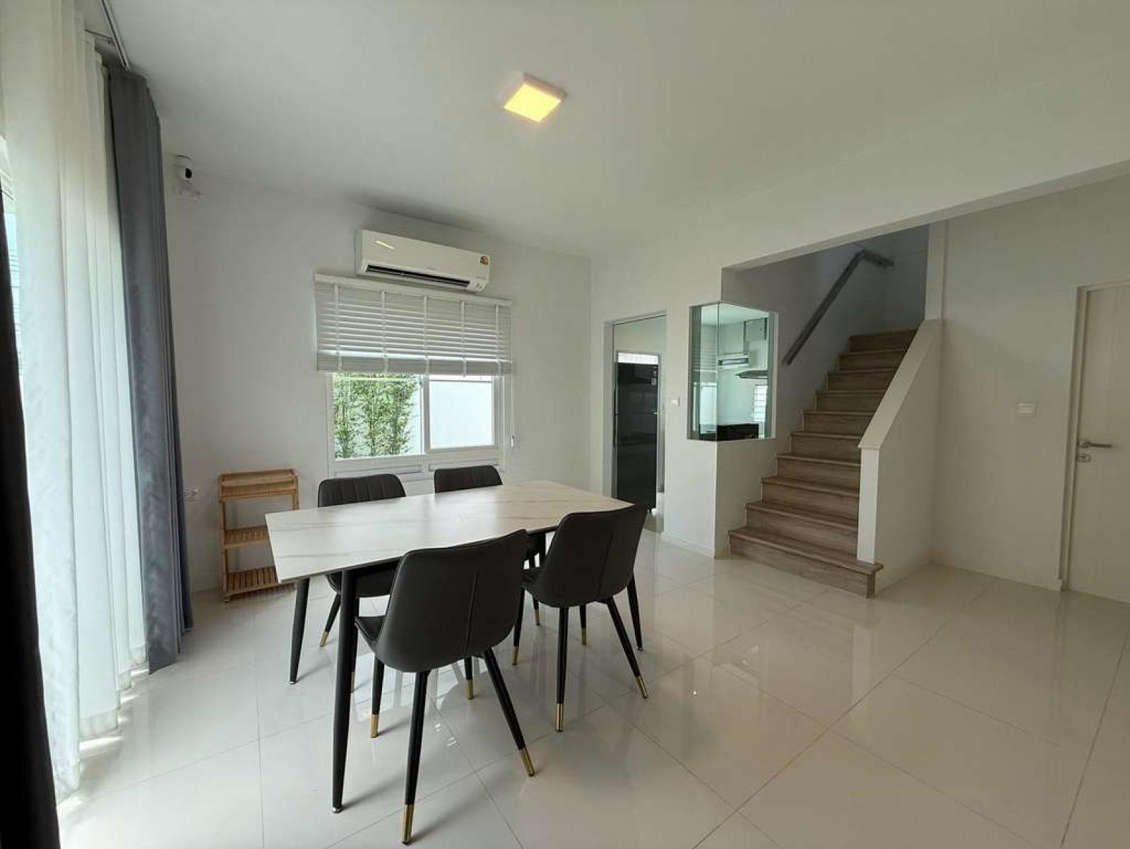 วิลลาจจิโอ 2 ศรีนครินทร์ - บางนา / 3 ห้องนอน (ให้เช่า), Villaggio 2 Srinakarin - Bangna / 3 Bedrooms (FOR RENT) DA275