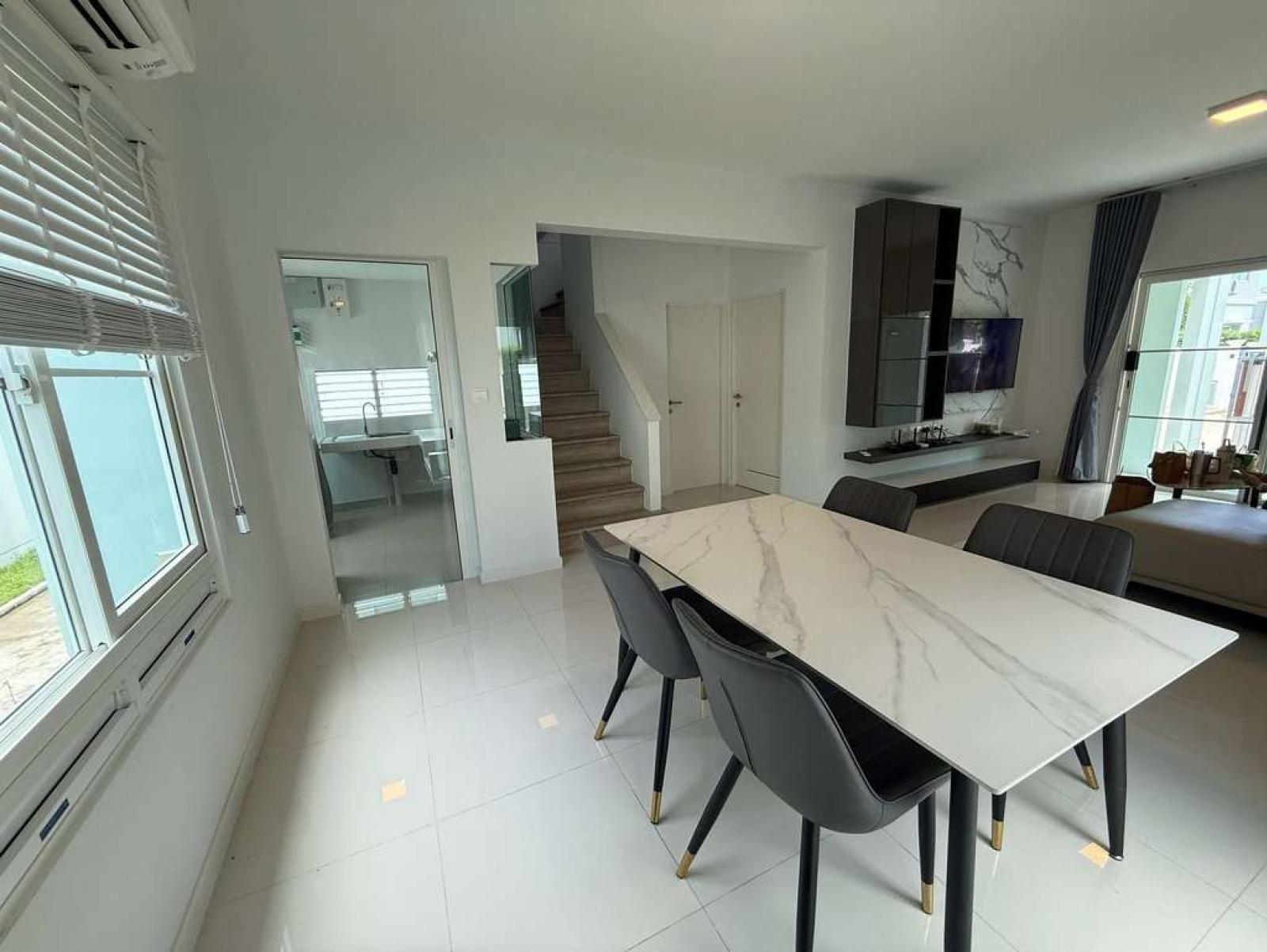 วิลลาจจิโอ 2 ศรีนครินทร์ - บางนา / 3 ห้องนอน (ให้เช่า), Villaggio 2 Srinakarin - Bangna / 3 Bedrooms (FOR RENT) DA275