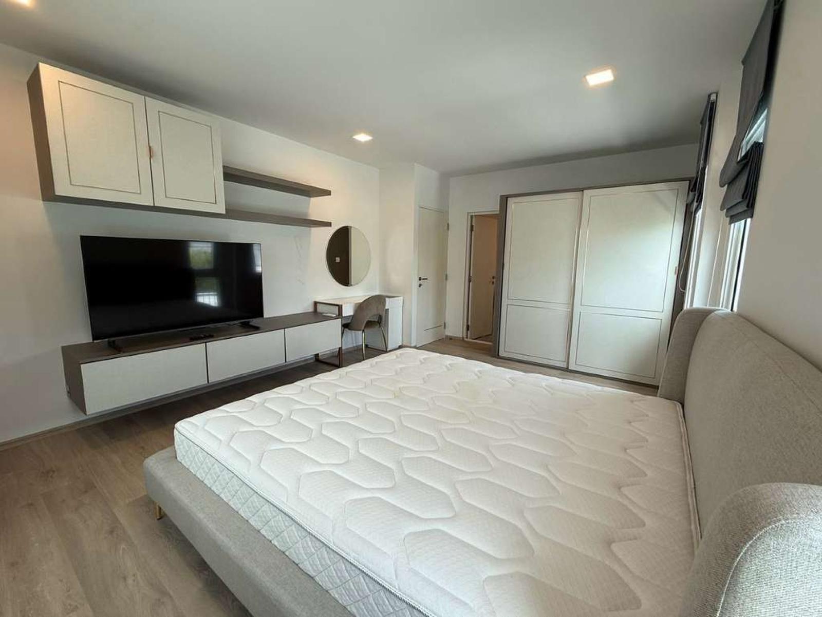 วิลลาจจิโอ 2 ศรีนครินทร์ - บางนา / 3 ห้องนอน (ให้เช่า), Villaggio 2 Srinakarin - Bangna / 3 Bedrooms (FOR RENT) DA275