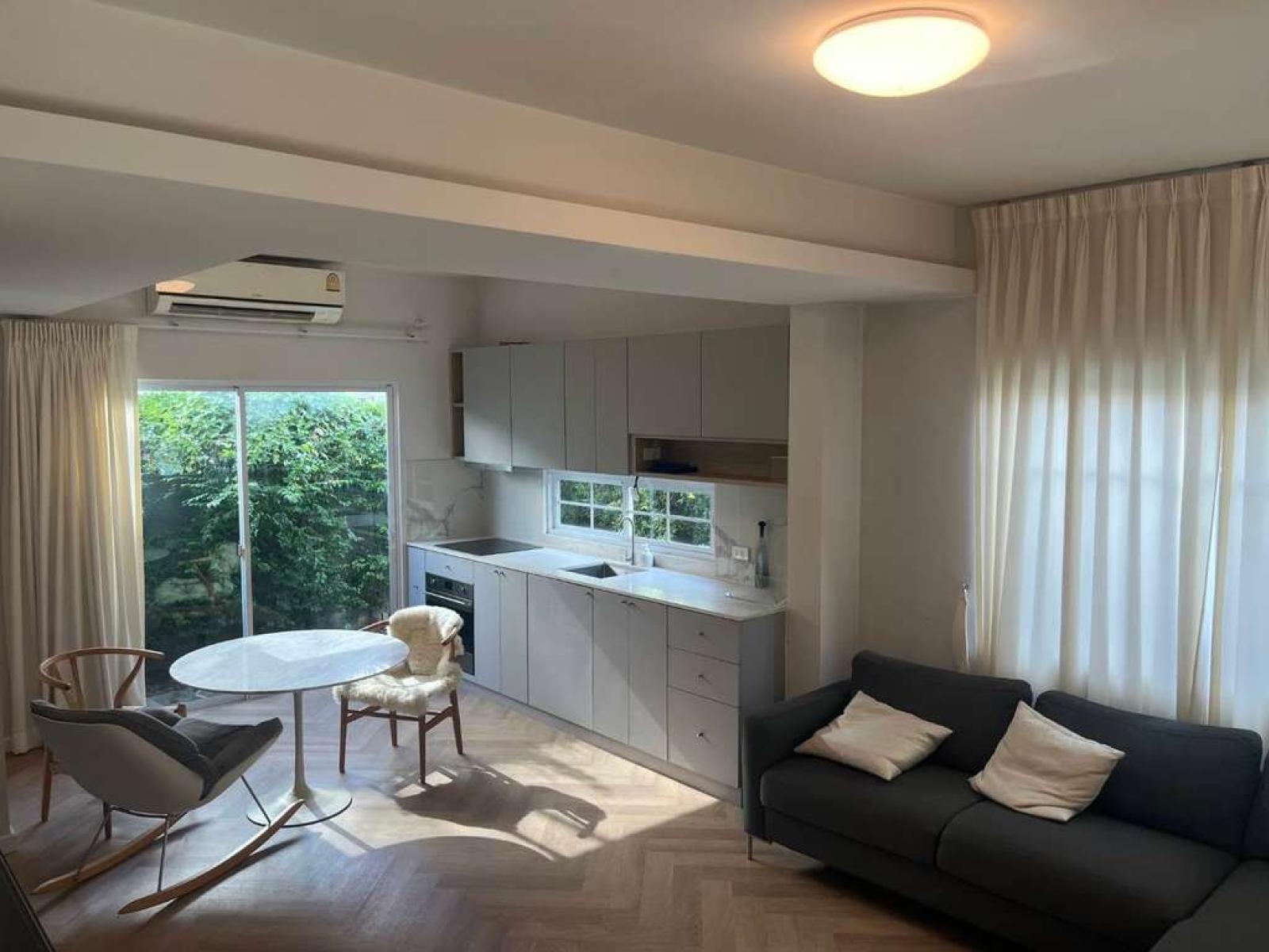 อินดี้ 3 บางนา กม.7 / 2 ห้องนอน (ให้เช่า), Indy 3 Bangna km.7 / 2 Bedrooms (FOR RENT) DA278