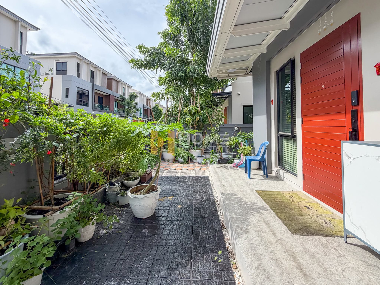 🏡 บ้านแฝดทำเลถนนเมน โครงการริมถนนกัลปพฤกษ์ น้ำไม่ท่วมเข้า - ออกเมืองสบาย นินญา กัลปพฤกษ์ / 5 ห้องนอน (ขาย), Ninya Kanlapaphruek / 5 Bedrooms (FOR SALE) BALL398