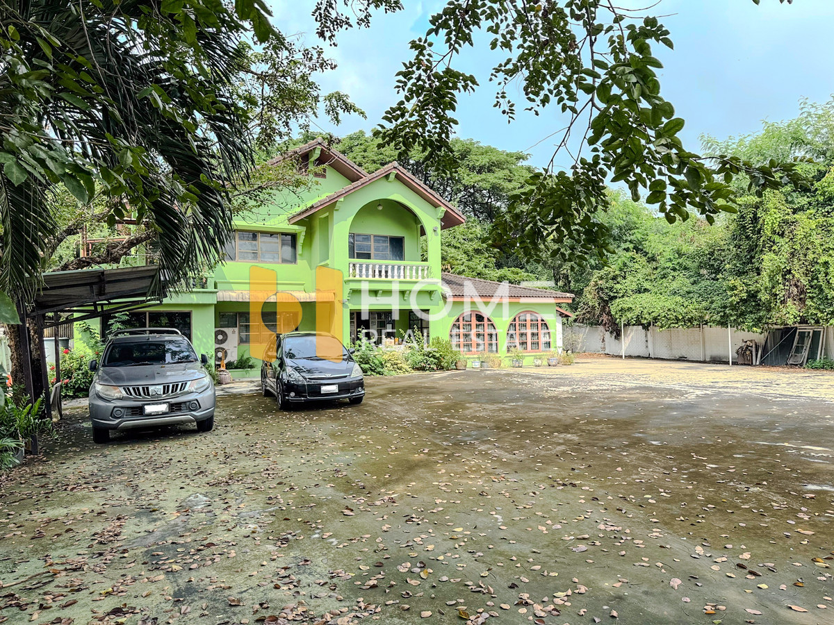 บ้านเดี่ยว พร้อมที่ดิน ซอย ลาซาล 23 / 2 ห้องนอน (ให้เช่า), Detached house with land, Soi Lasalle 23 / 2 Bedrooms (FOR RENT) DA286