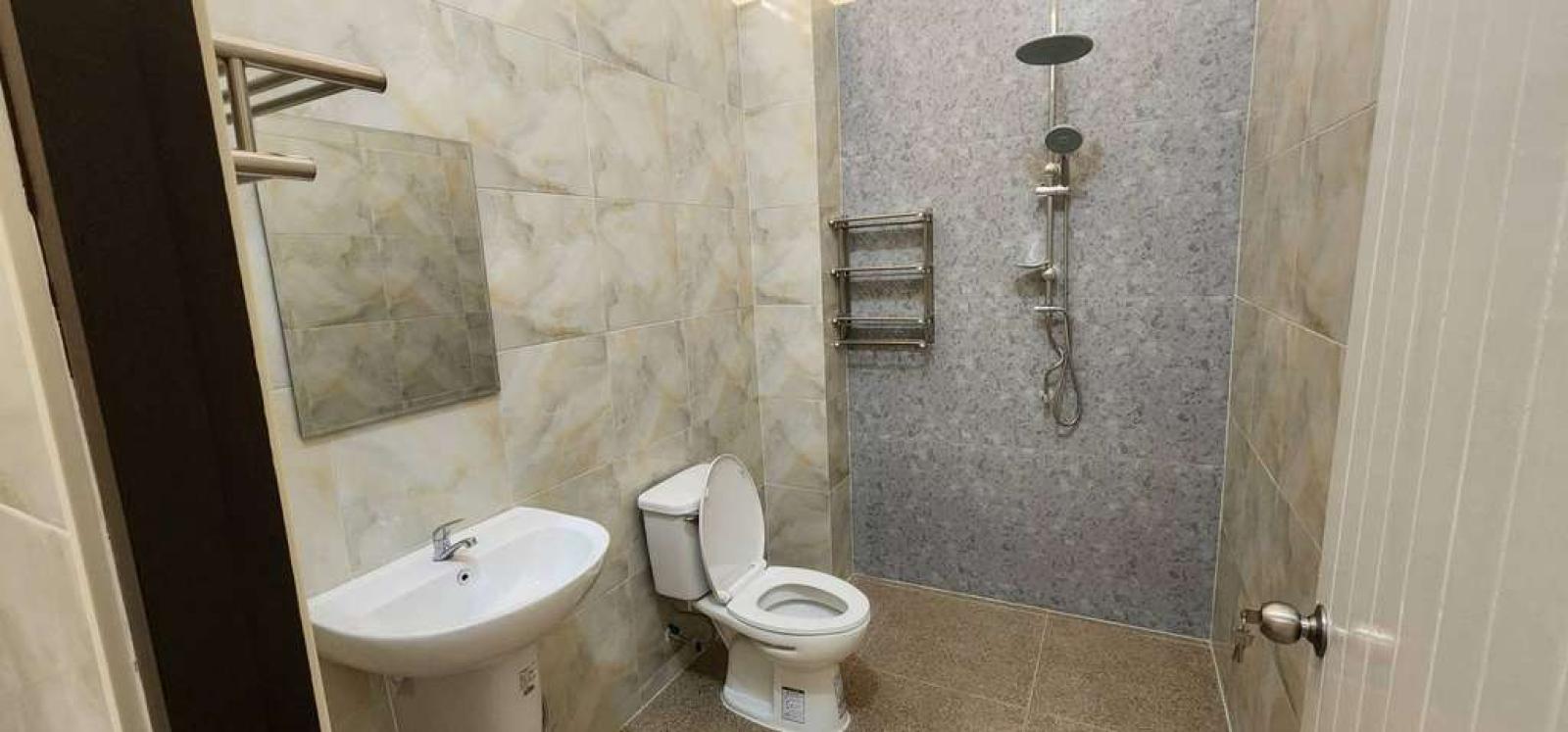 ทาวน์โฮม ซอยวชิรธรรม 78 (2 คูหา) / 4 ห้องนอน (ขาย), Townhouse, Soi Wachiratham 78 (2 units) / 4 Bedrooms (FOR SALE) GNG322