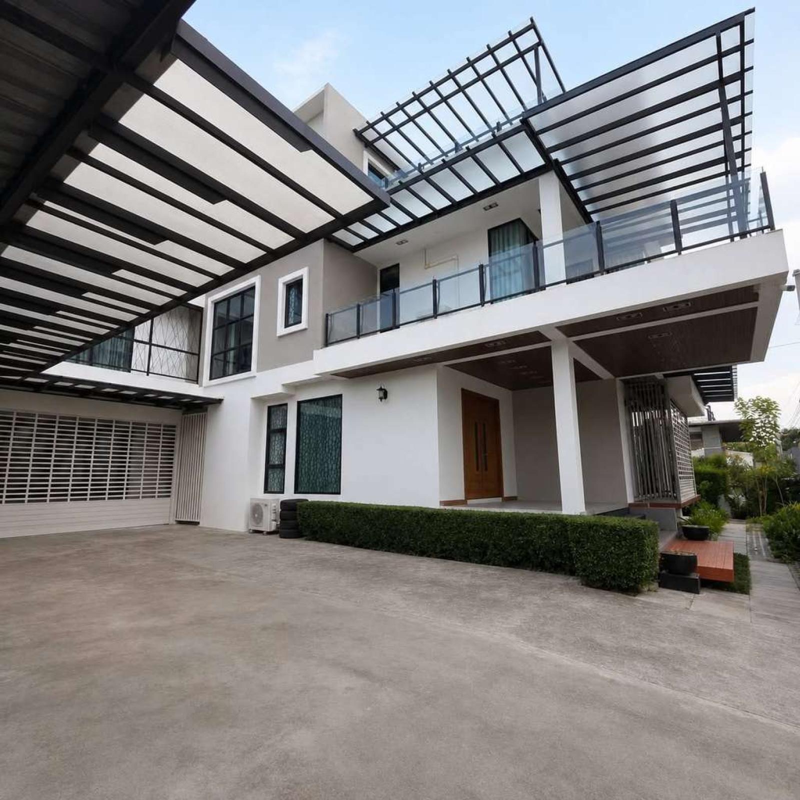 บ้านเดี่ยว ซอยปุณณวิถี 27 / 9 ห้องนอน (ขาย), Detached house, Soi Punnavithi 27 / 9 Bedrooms (FOR SALE) GNG325