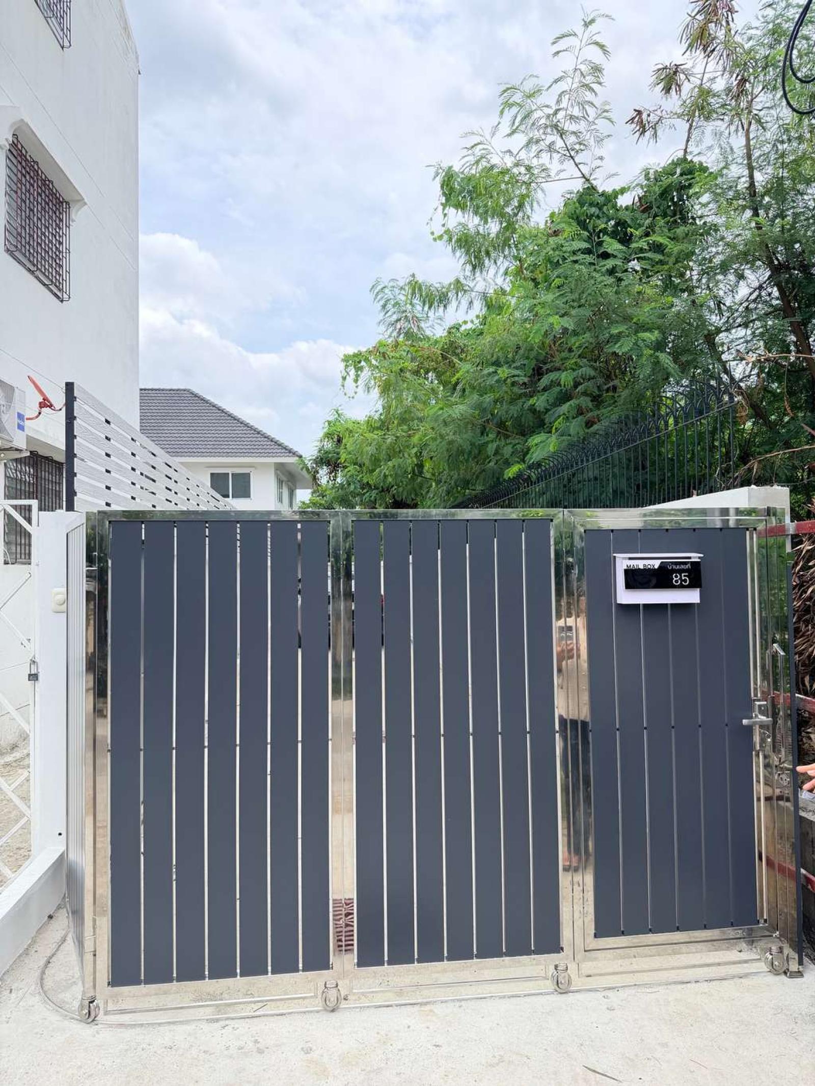 บ้านเดี่ยว ซอยอุดมสุข 51 / 4 ห้องนอน (ขาย), Detached house, Soi Udomsuk 51 / 4 Bedrooms (FOR SALE) GNG320