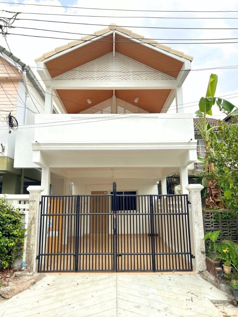 ทาวน์เฮ้าส์ พุทธมณฑลสาย 2 ซอย 7 / 4 ห้องนอน (ขาย), Townhouse Phutthamonthon Sai 2 Soi 7 / 4 Bedrooms (FOR SALE) BNS288