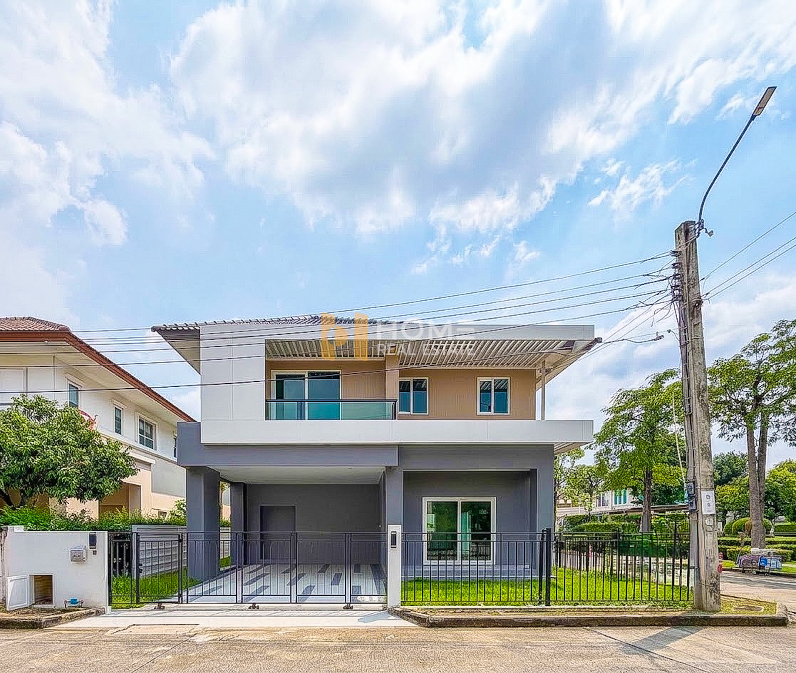บ้านมุม Type ใหญ่ รีโนเวทใหม่ ใกล้สวน 🏡 ธารา ราชพฤกษ์ - ปิ่นเกล้า / 3 ห้องนอน (ขาย), Tara Ratchapruk - Pinklao / 3 Bedrooms (FOR SALE) BALL504