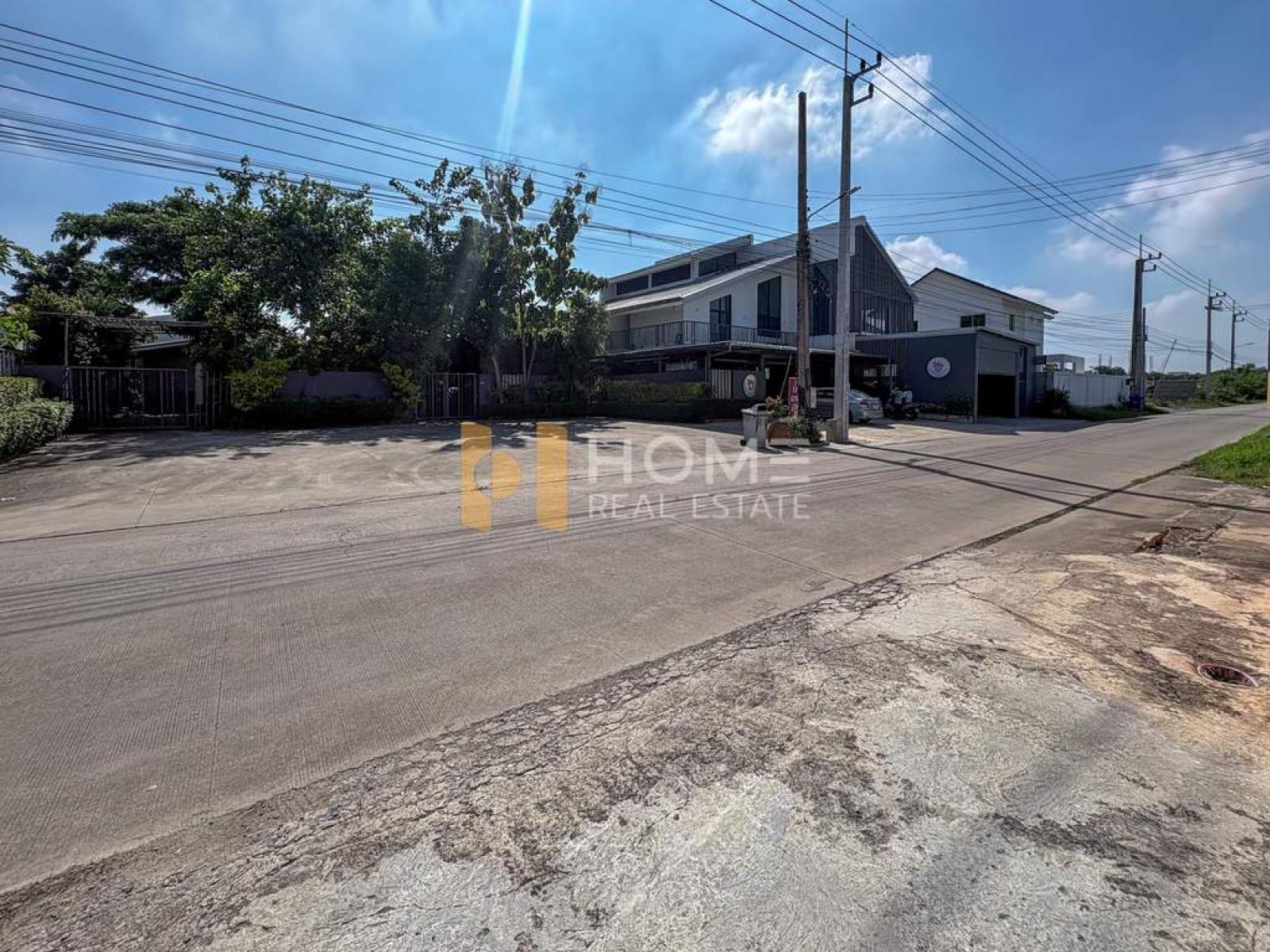 บ้านพร้อมที่ดินศาลยา / 2 งาน 68 ตร.วา (ขาย), House with land in Salaya. / 68 Square Wa (FOR SALE) TPM471