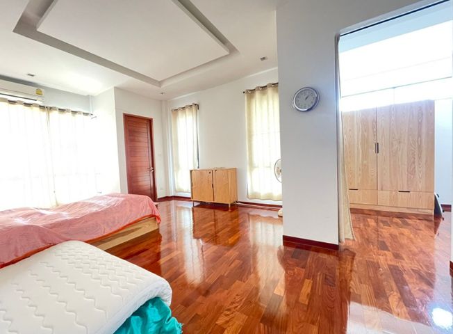 กฤษดานคร-ปิ่นเกล้า-พุทธมณฑลสาย-2