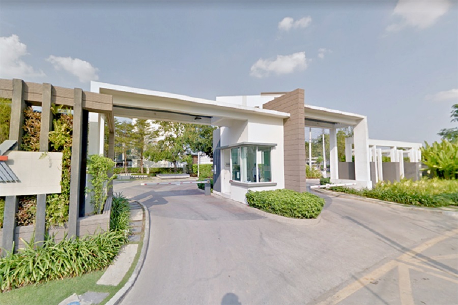 ทาวน์พลัส-เอ็กซ์-ลาดพร้าว