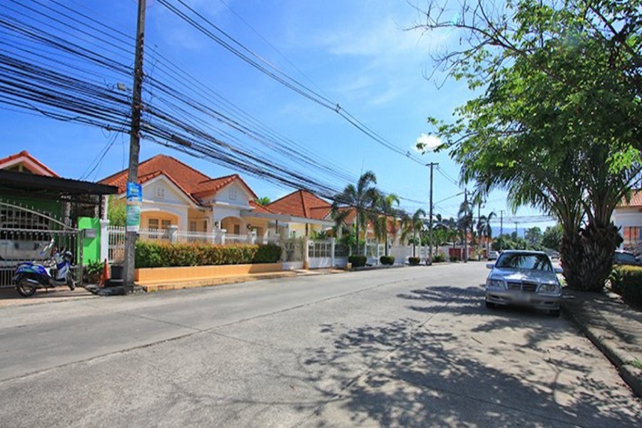 ภูเก็ตวิลล่า-ดาวรุ่ง