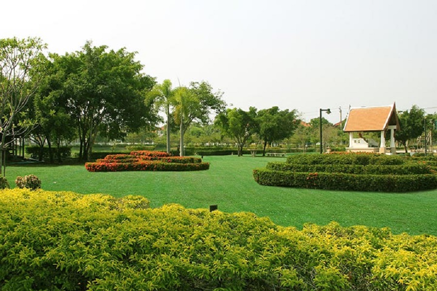 Chuan-Chuen-Bangna