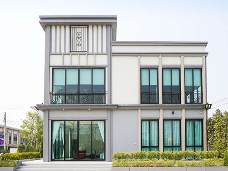 แกรนด์เวโรน่า-รามคำแหง-ร่มเกล้า